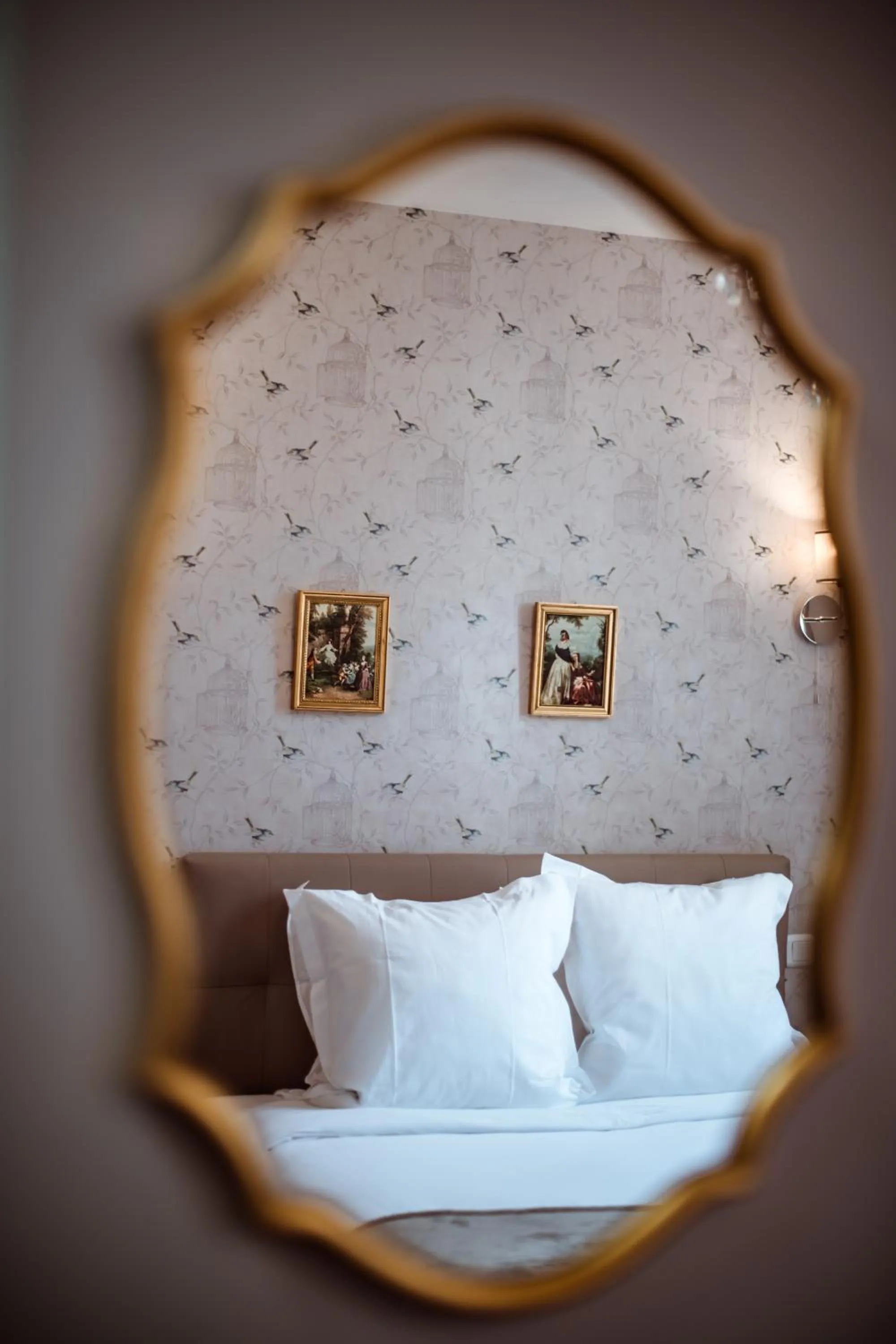 Decorative detail, Bed in La Maison Gobert Paris Hotel Particulier