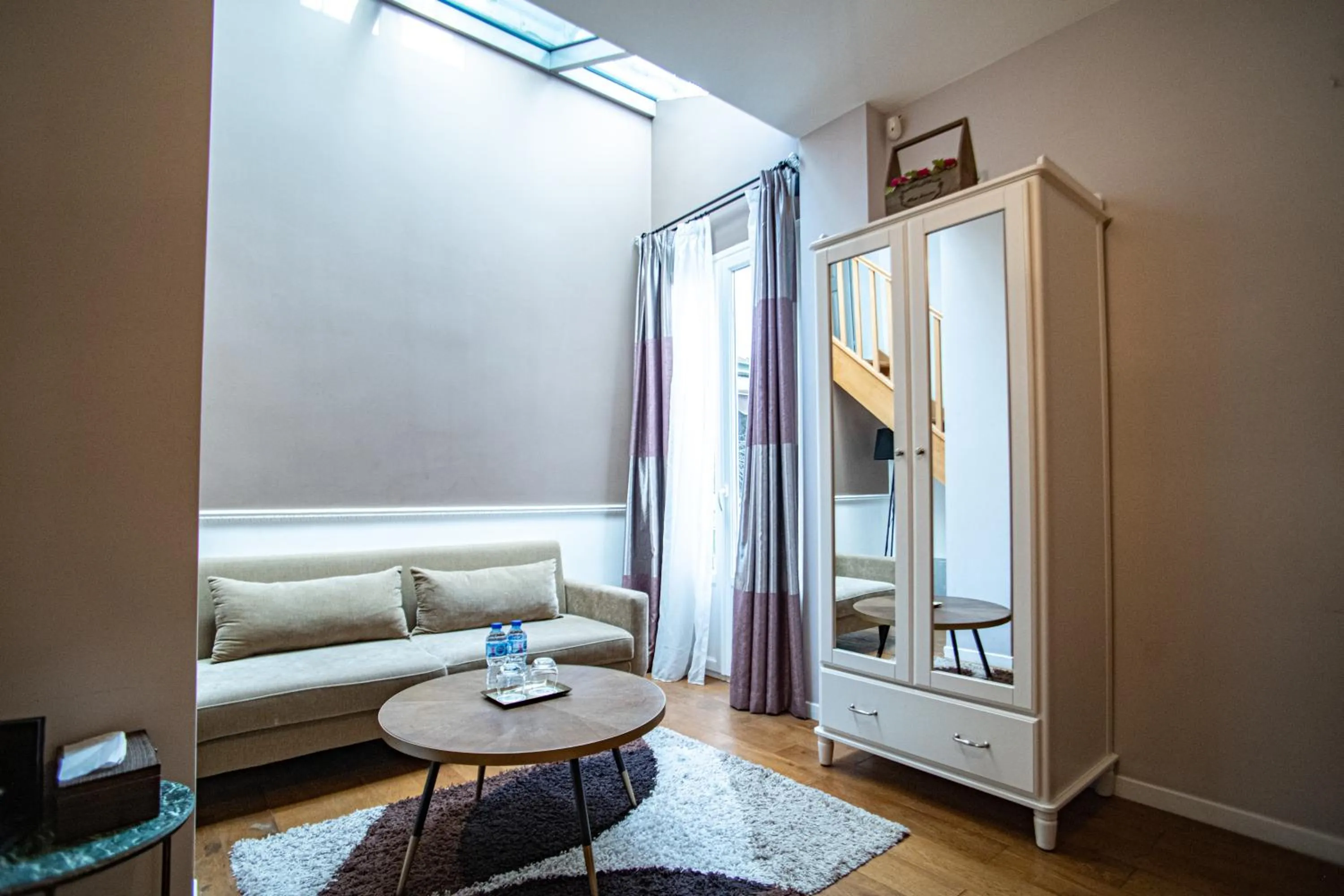Bed in La Maison Gobert Paris Hotel Particulier
