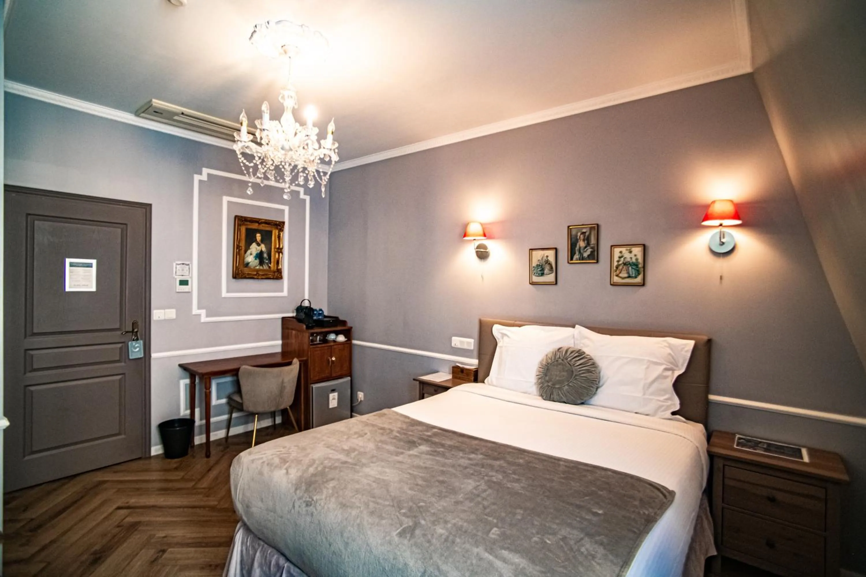 Bed in La Maison Gobert Paris Hotel Particulier