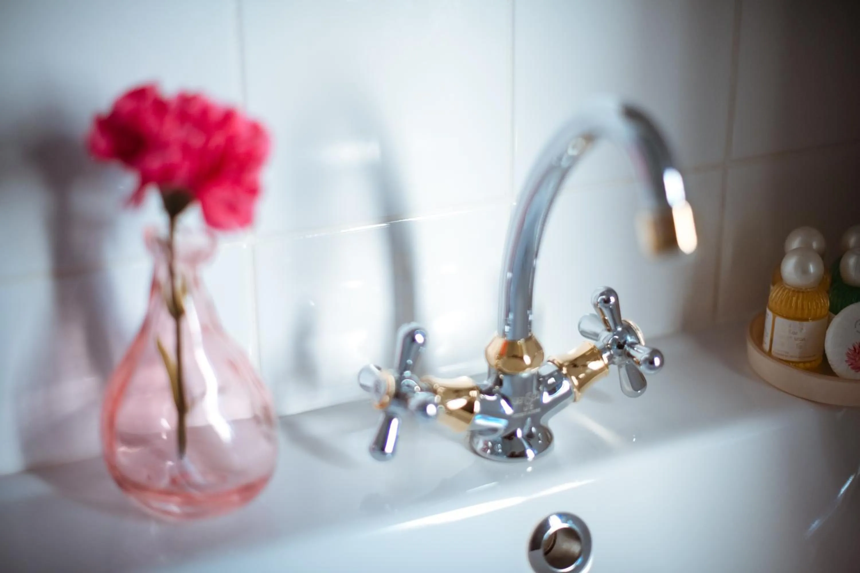 Bathroom in La Maison Gobert Paris Hotel Particulier