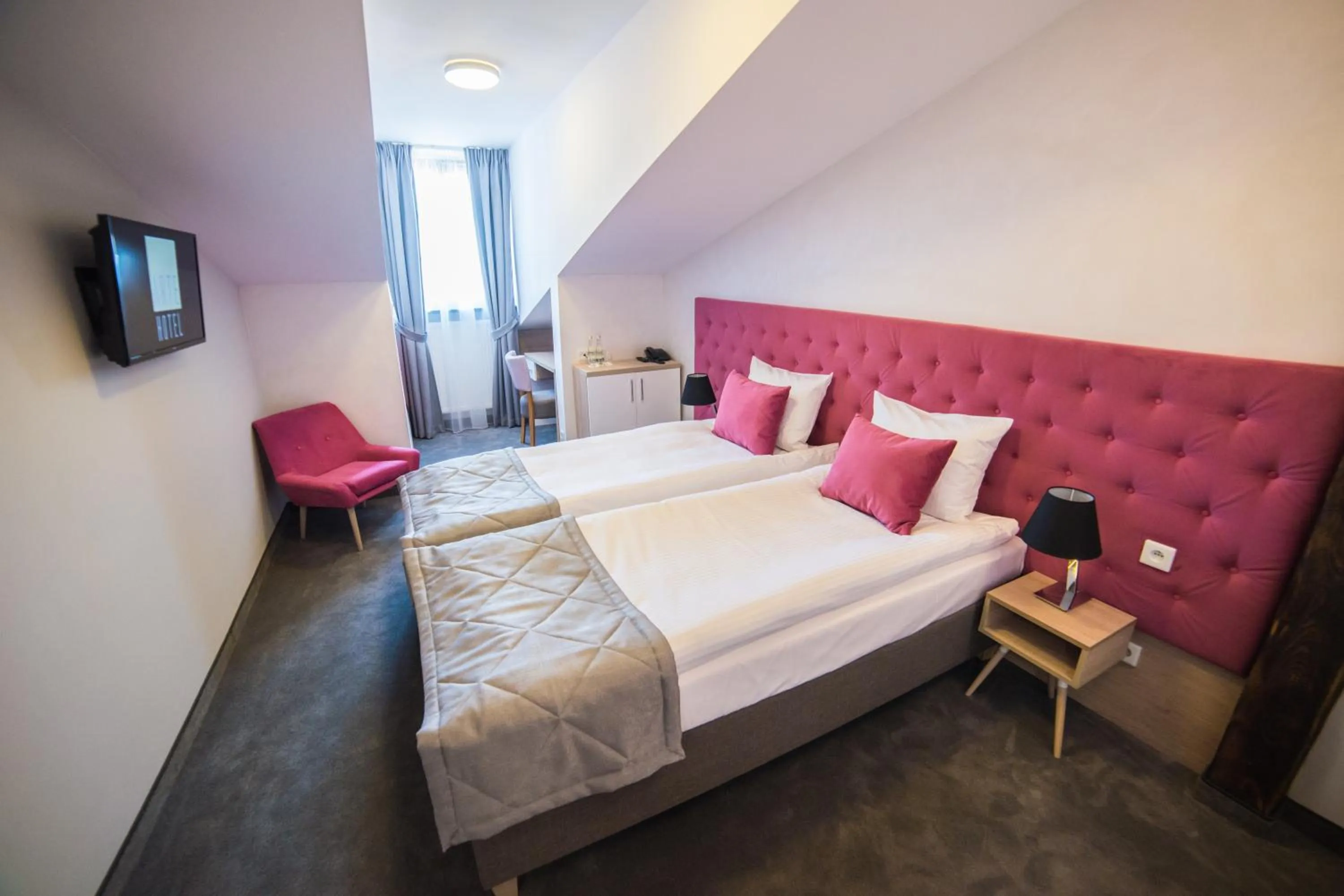 Photo of the whole room, Bed in Hotel Arte