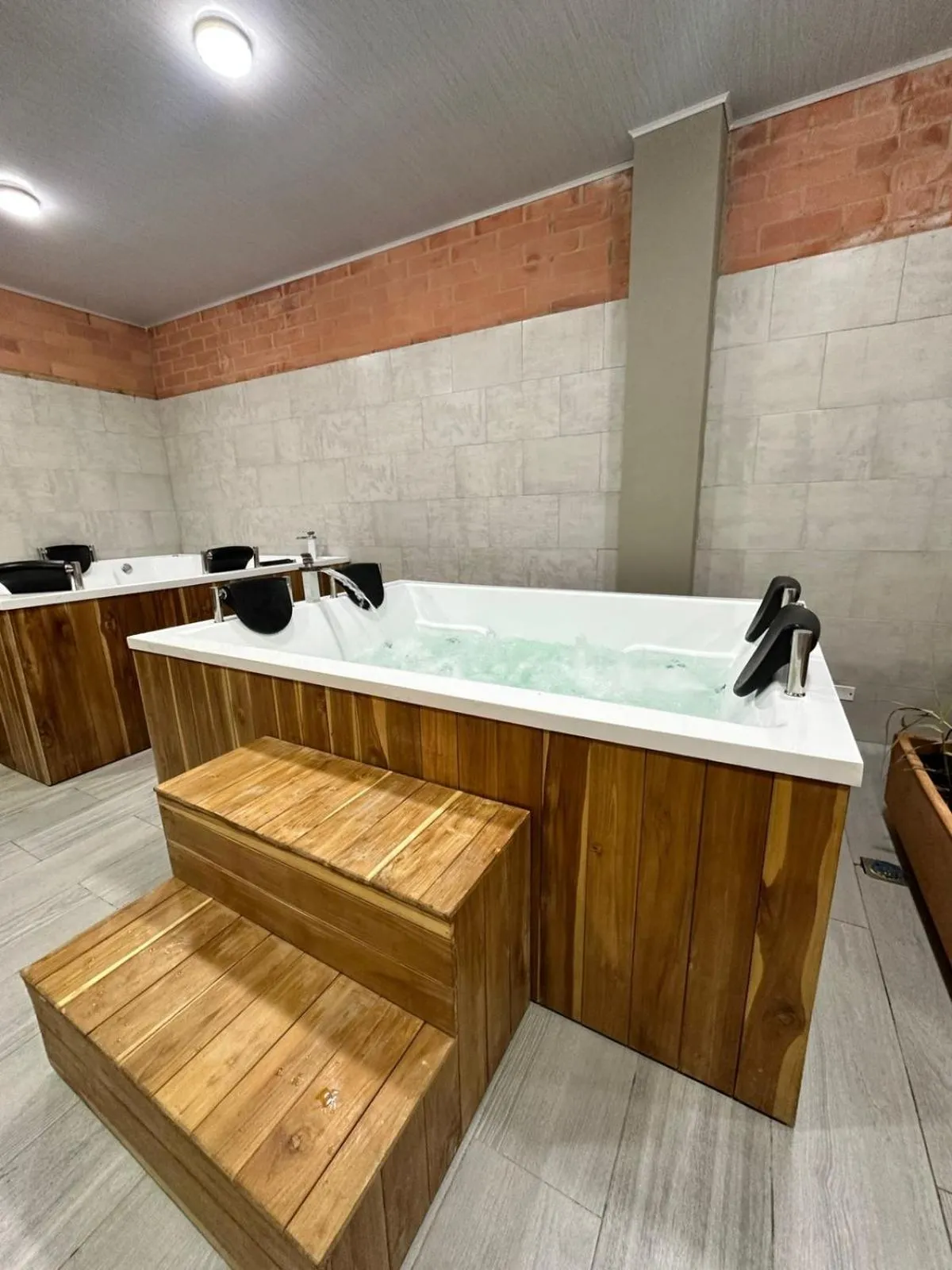 Spa and wellness centre/facilities in HOTEL SPA Villasaurio