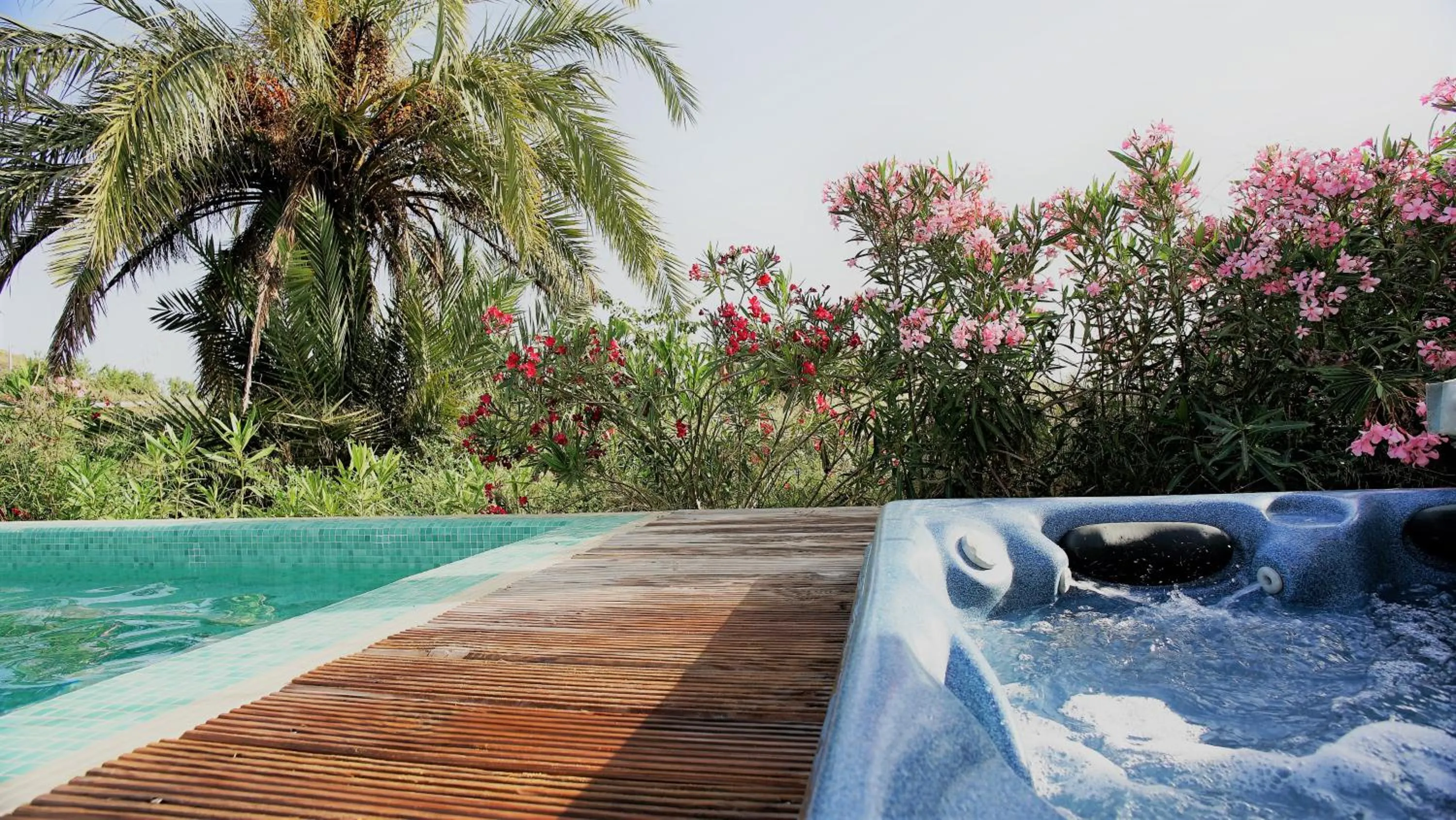 Swimming pool in Casona Granado
