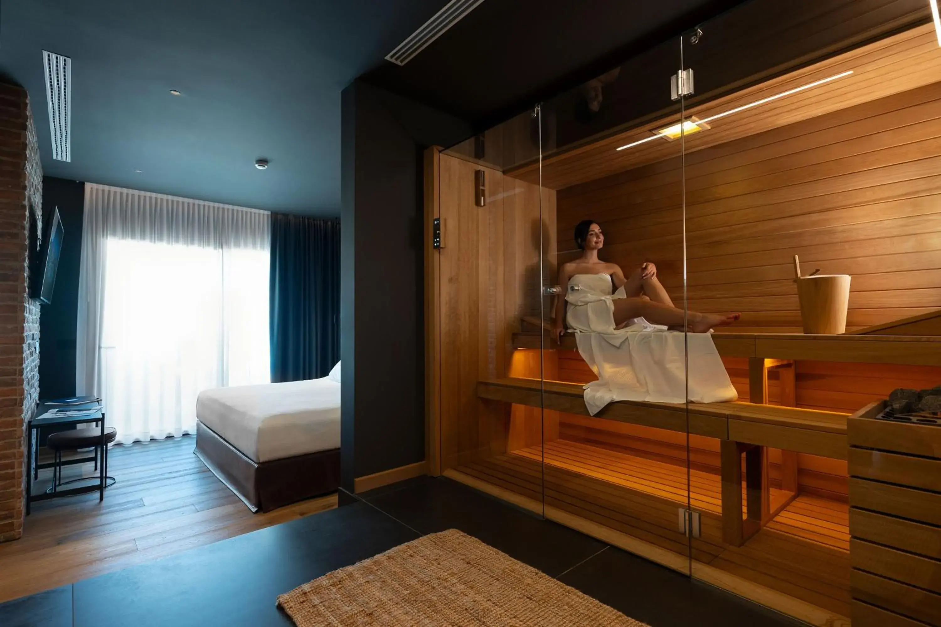 Sauna, Bed in Savoy Beach Hotel & Thermal Spa Sauna, Bed in Savoy Beach Hotel & Thermal Spa