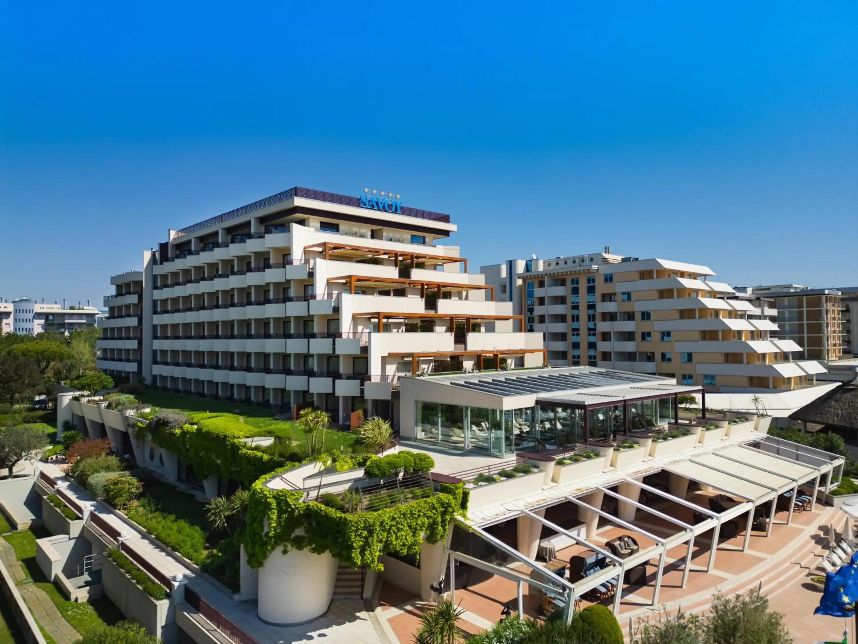 Property building in Savoy Beach Hotel & Thermal Spa Property building in Savoy Beach Hotel & Thermal Spa