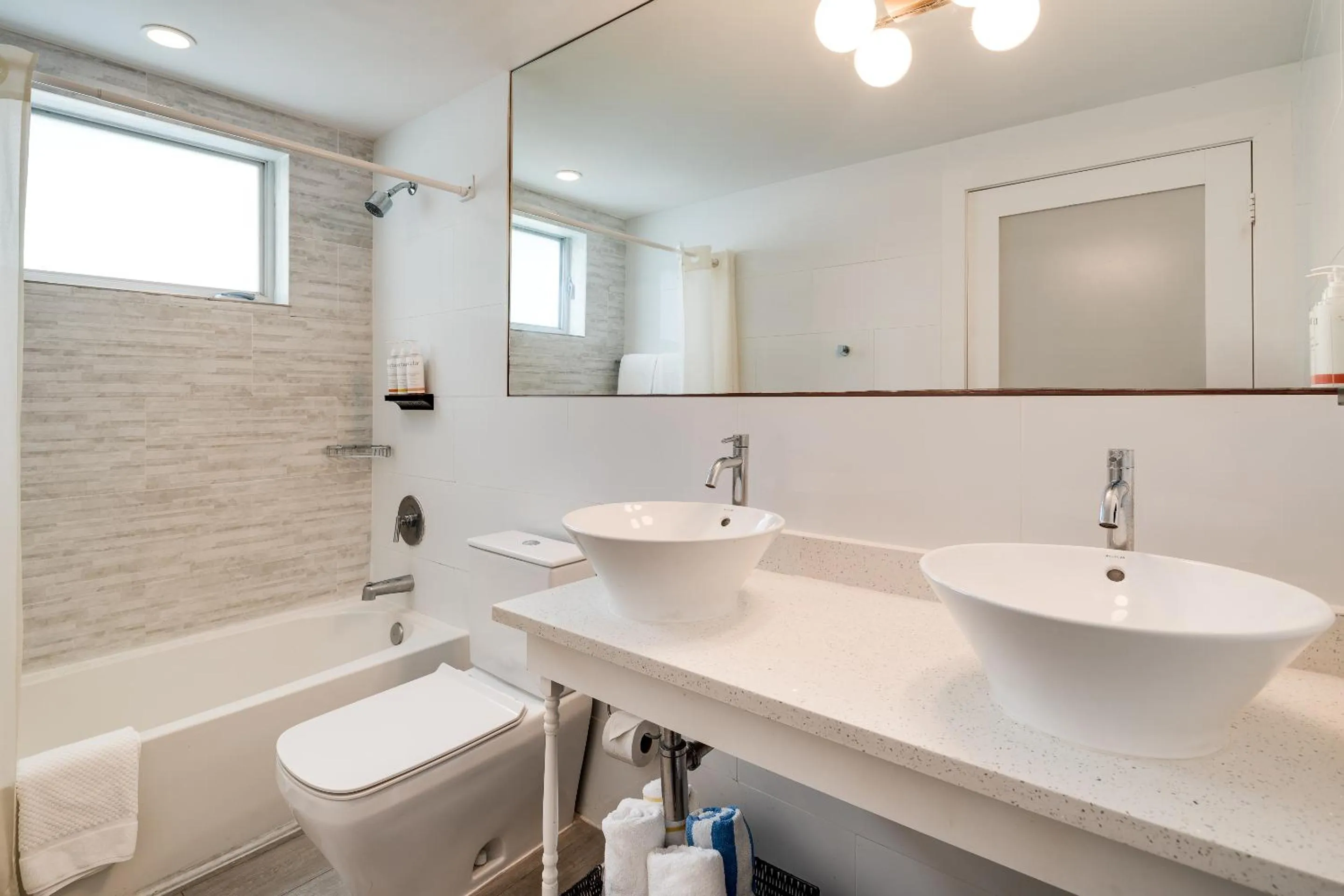 Bathroom in Waterside Hotel and Suites
