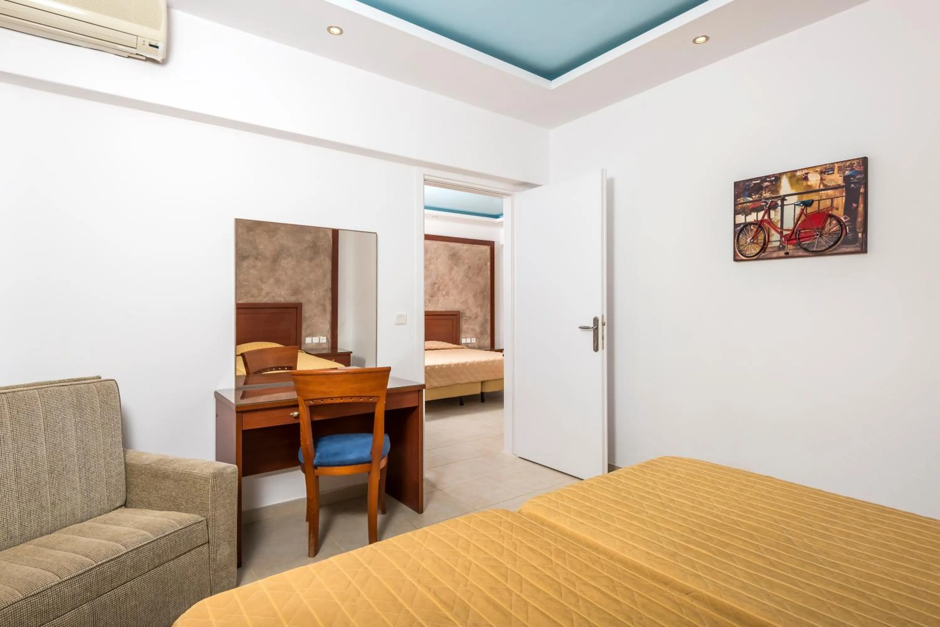 Bedroom, Bed in Gaia Royal