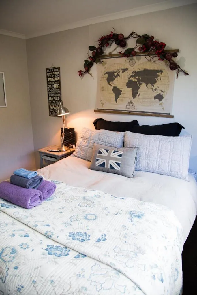 Photo of the whole room, Bed in Waitomo Orchard Estate B&B