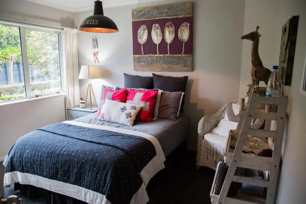 Bedroom, Bed in Waitomo Orchard Estate B&B Bedroom, Bed in Waitomo Orchard Estate B&B