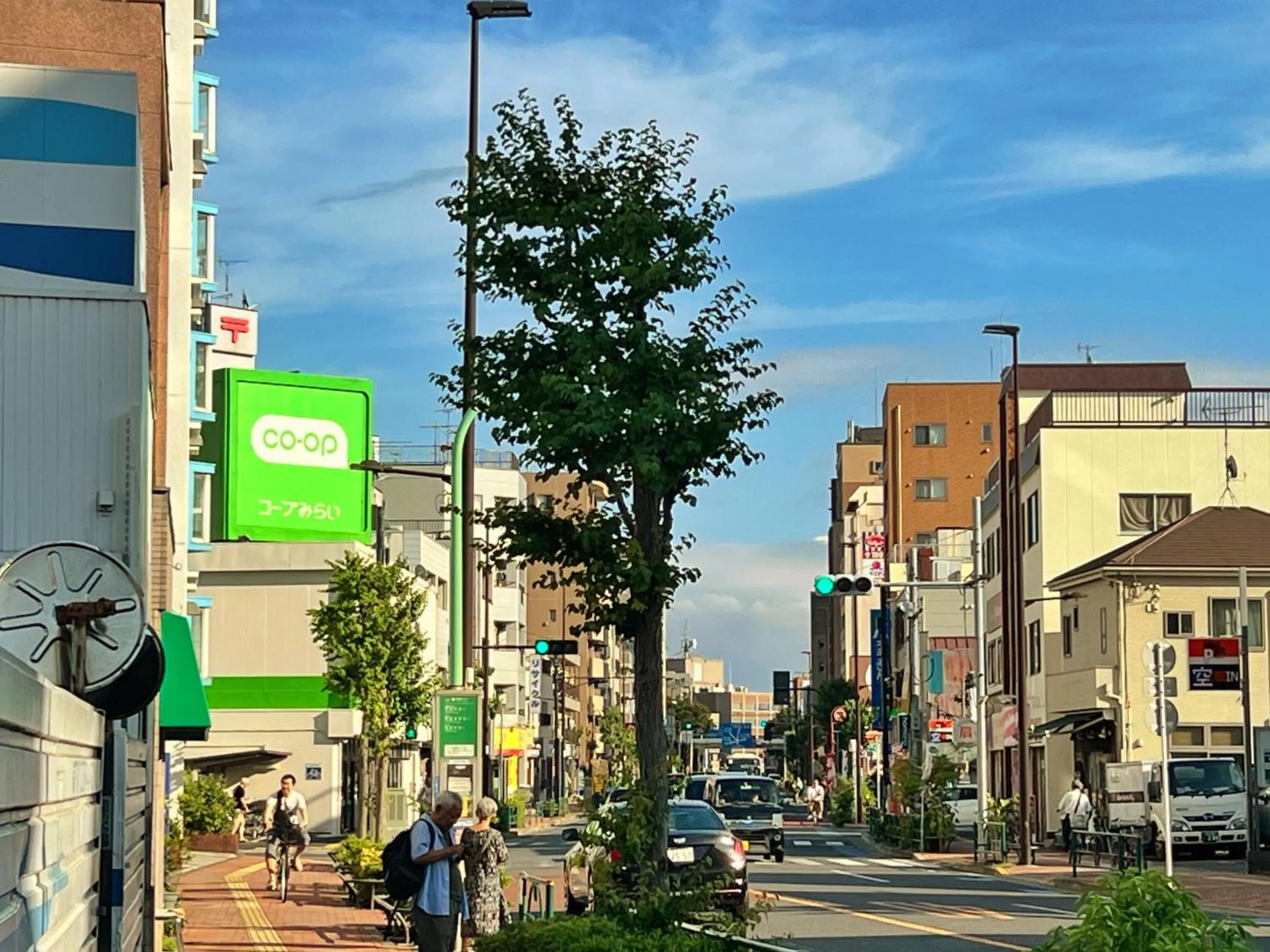 Supermarket/grocery shop in Edo Tokyo Hostel