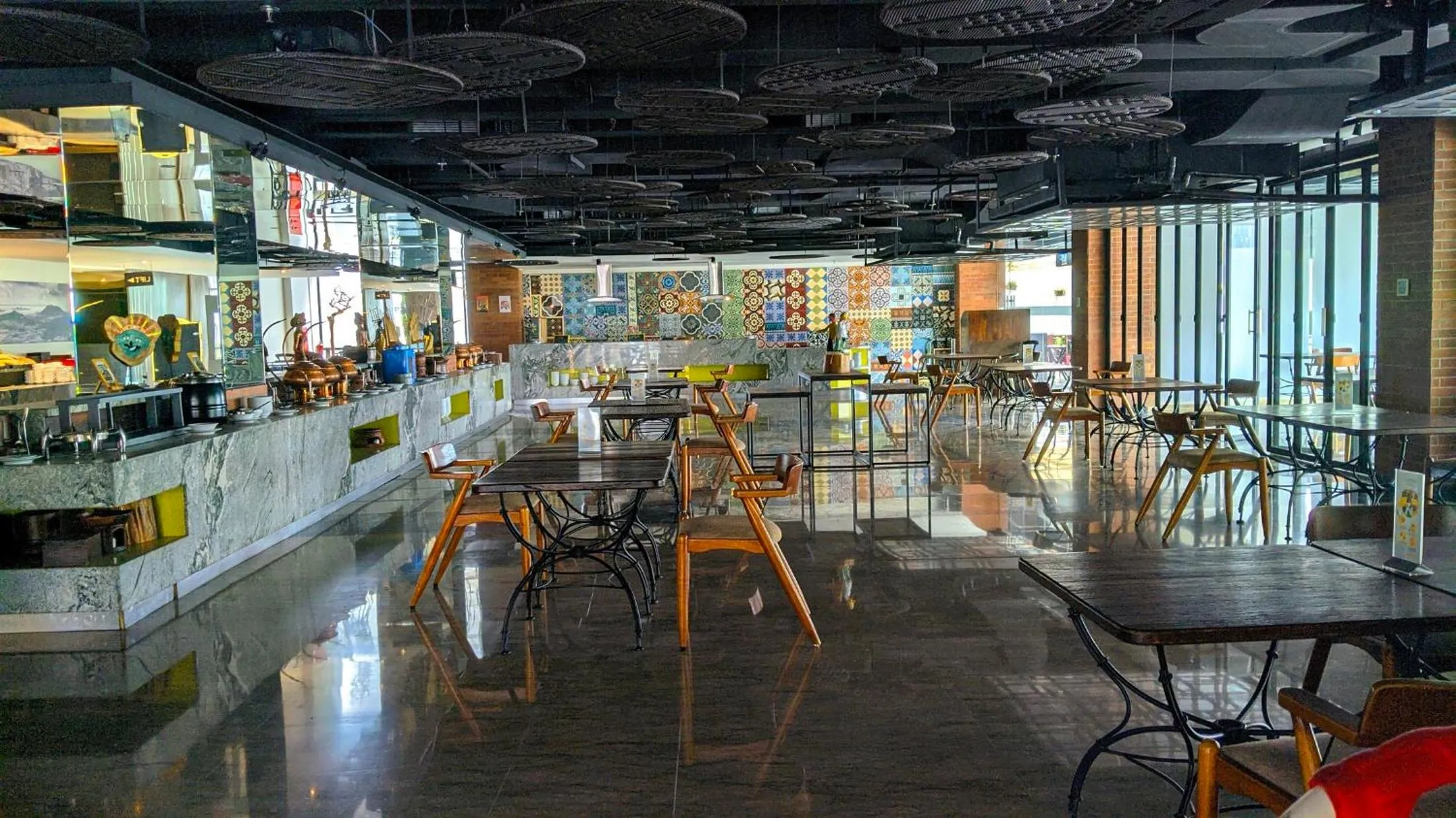 Area and facilities in Luminor Hotel Pecenongan Jakarta By WH