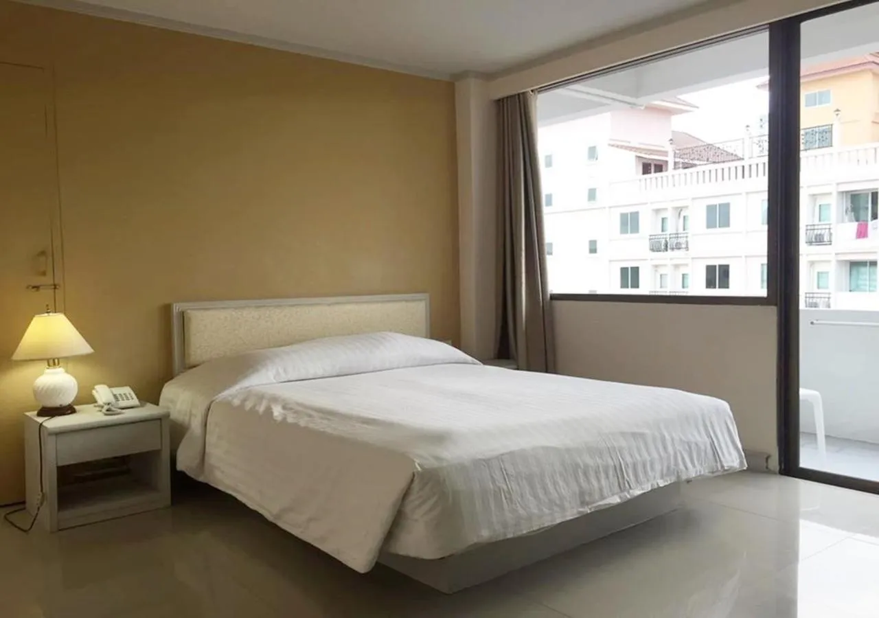 Bed in Jomtien Longstay Hotel - SHA Plus Certified