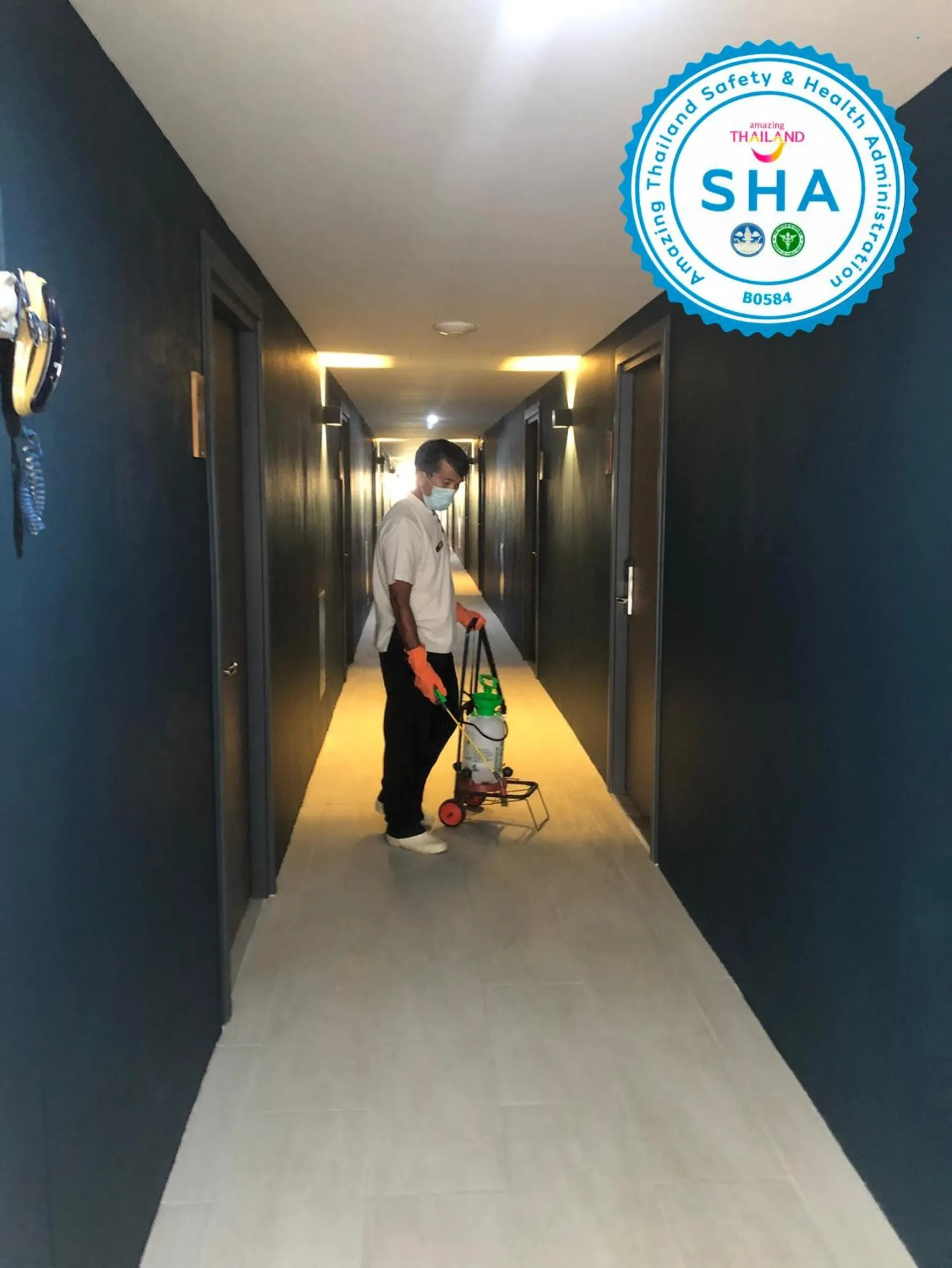 Property building in Jomtien Longstay Hotel - SHA Plus Certified