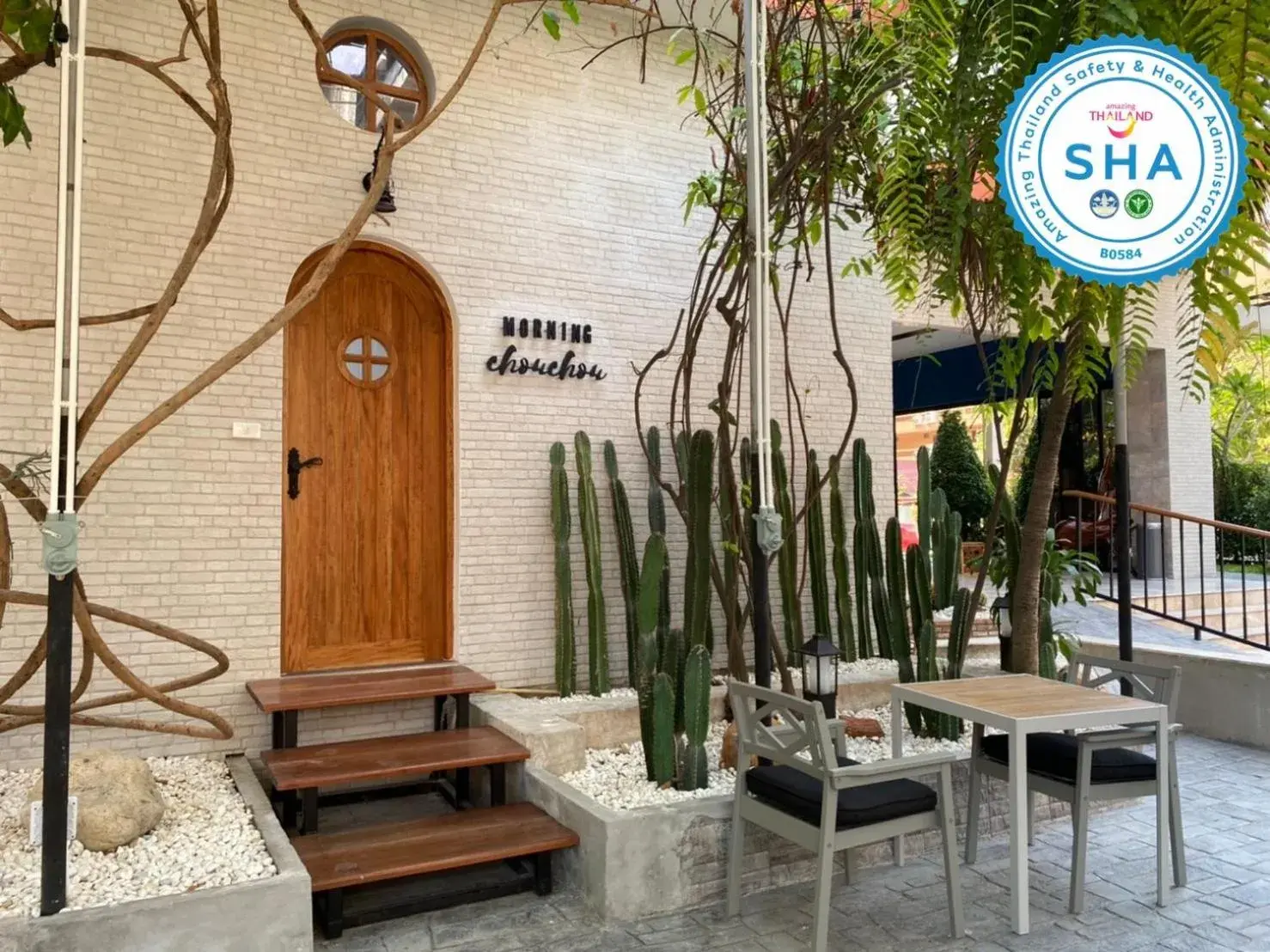 Restaurant/places to eat in Jomtien Longstay Hotel - SHA Plus Certified Restaurant/places to eat in Jomtien Longstay Hotel - SHA Plus Certified