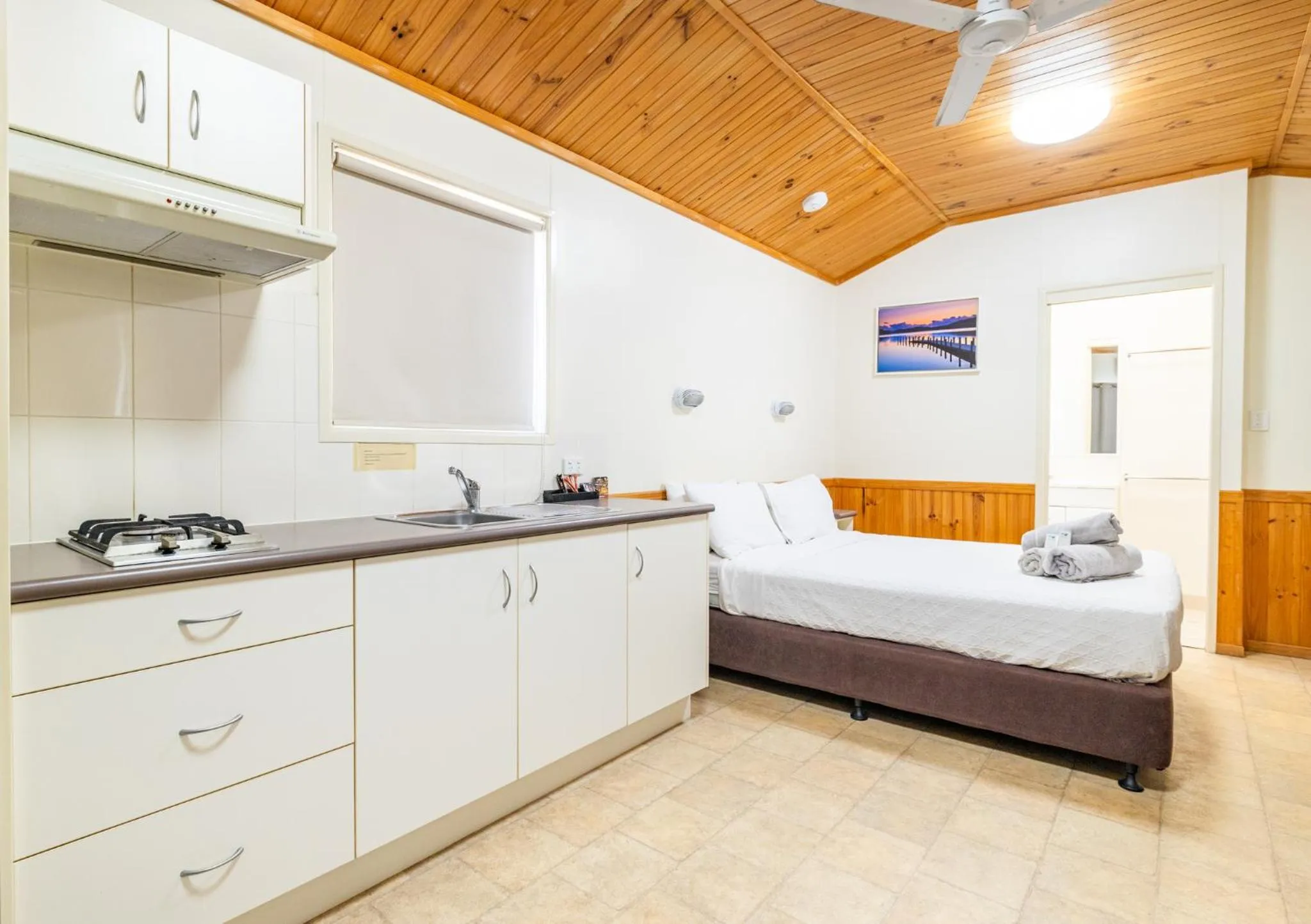 Bed in Harbour Lights Tourist Park