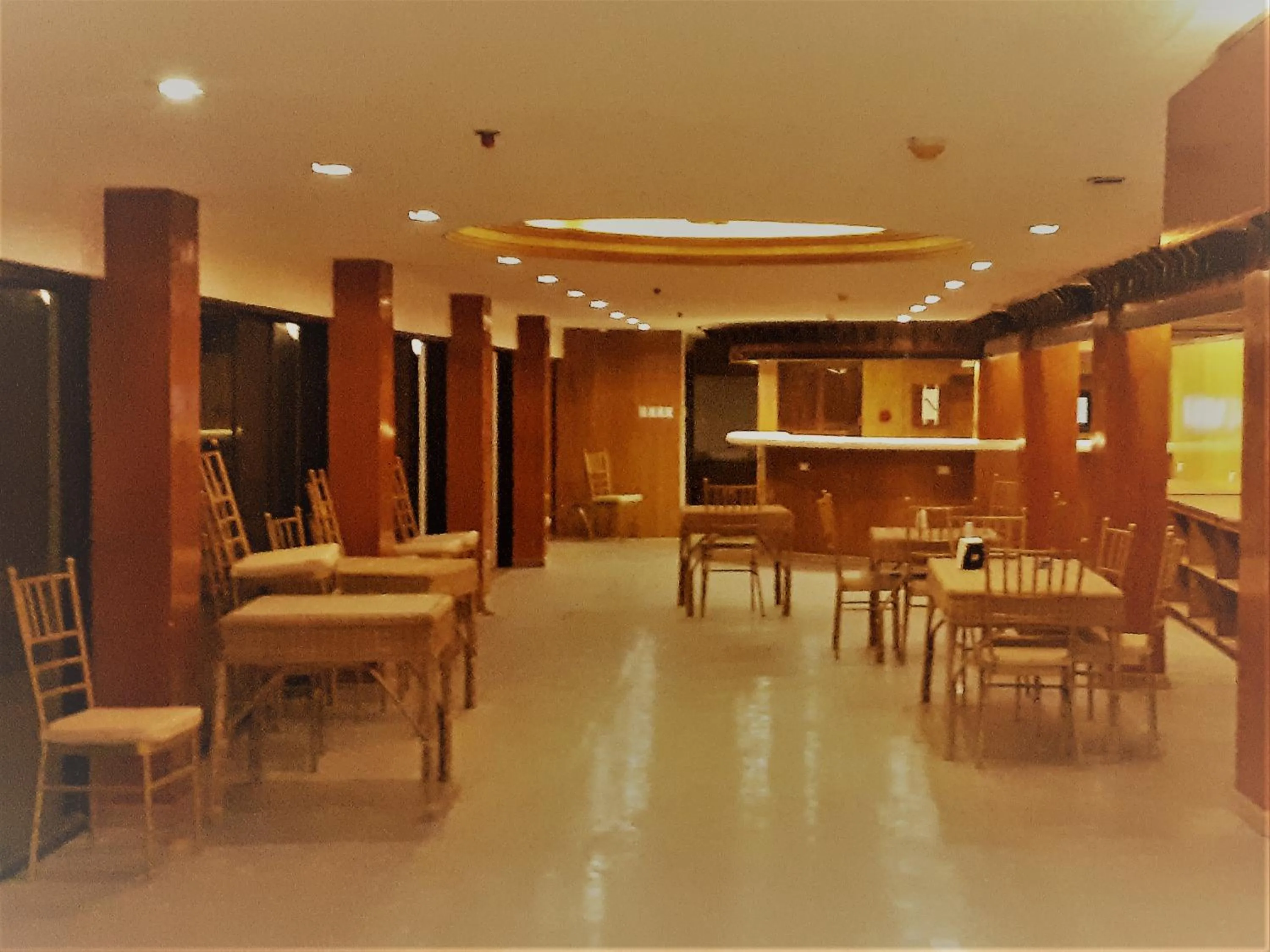 Food and drinks in Villa Israel Ecopark El Nido