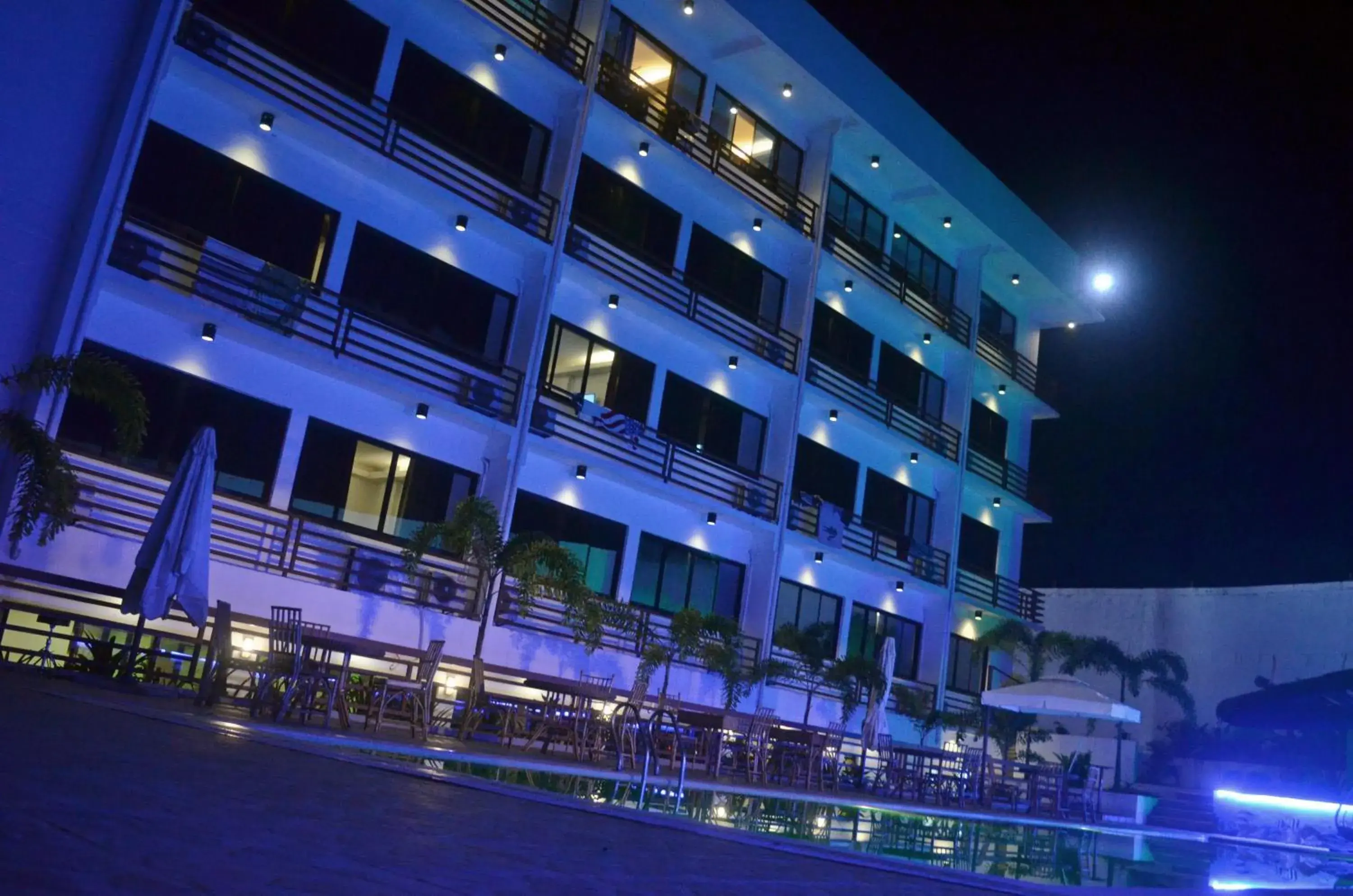 Property building in Villa Israel Ecopark El Nido Property building in Villa Israel Ecopark El Nido