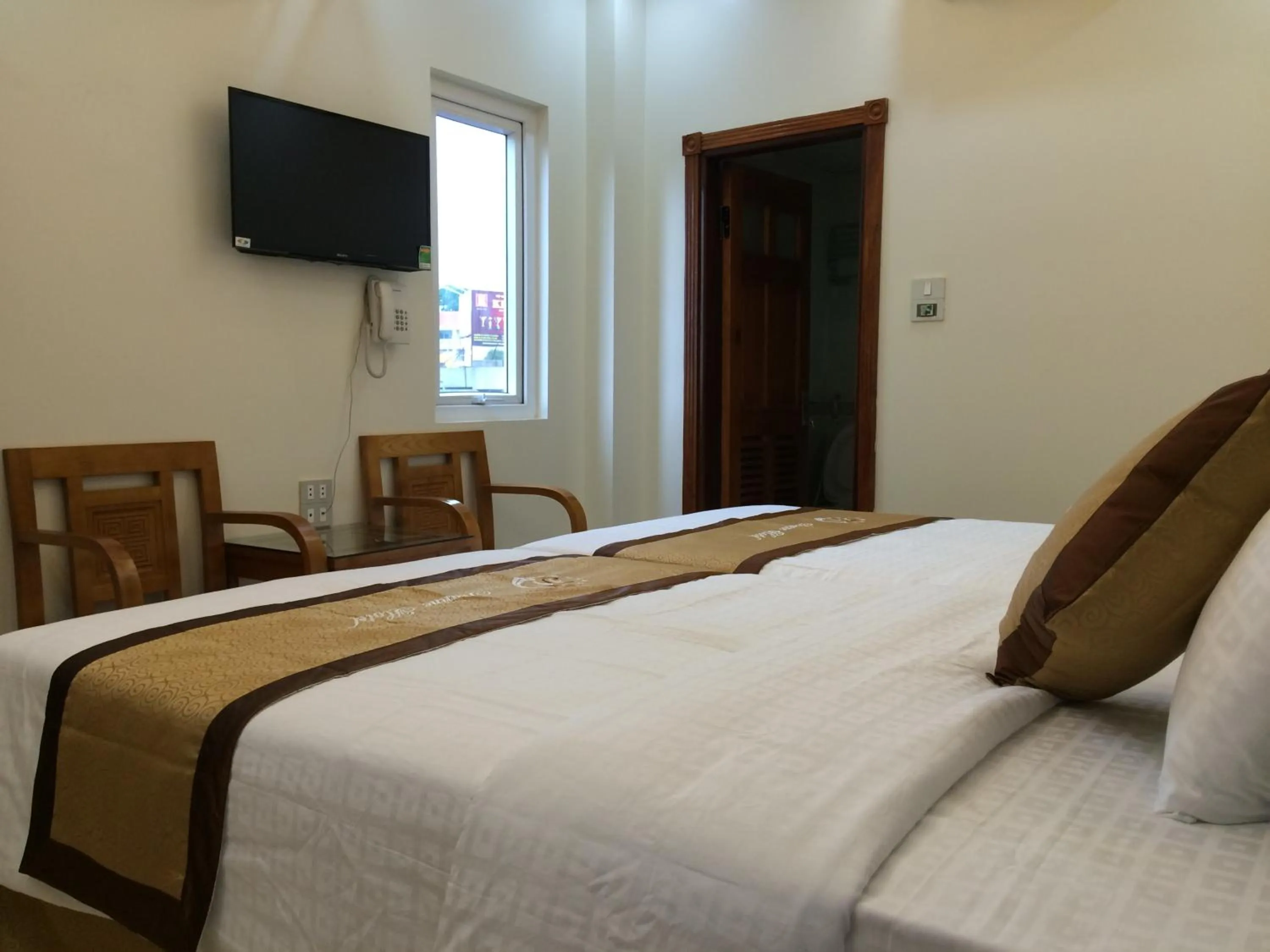 Decorative detail, Bed in Jeanne Hotel