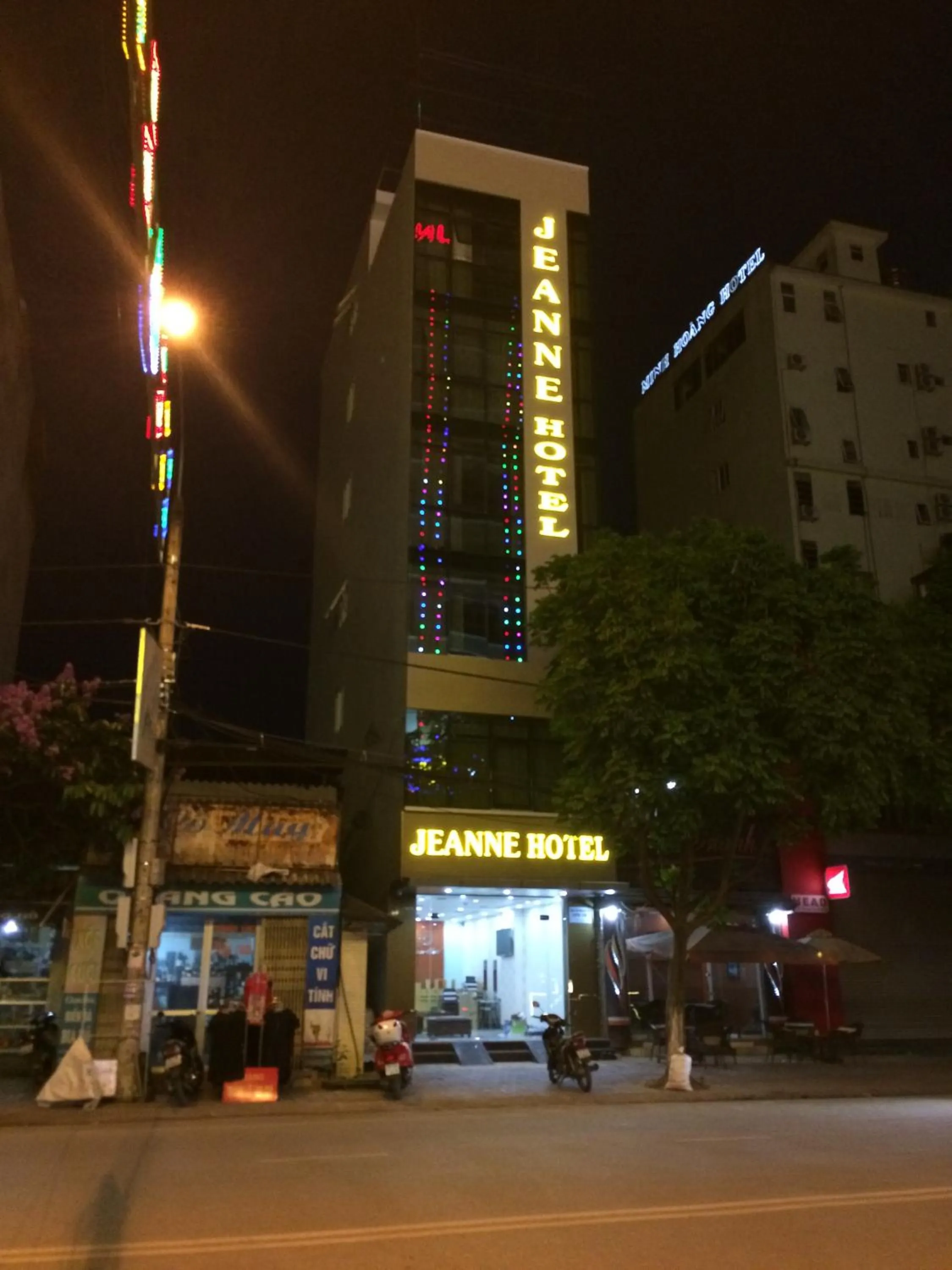 Property building in Jeanne Hotel