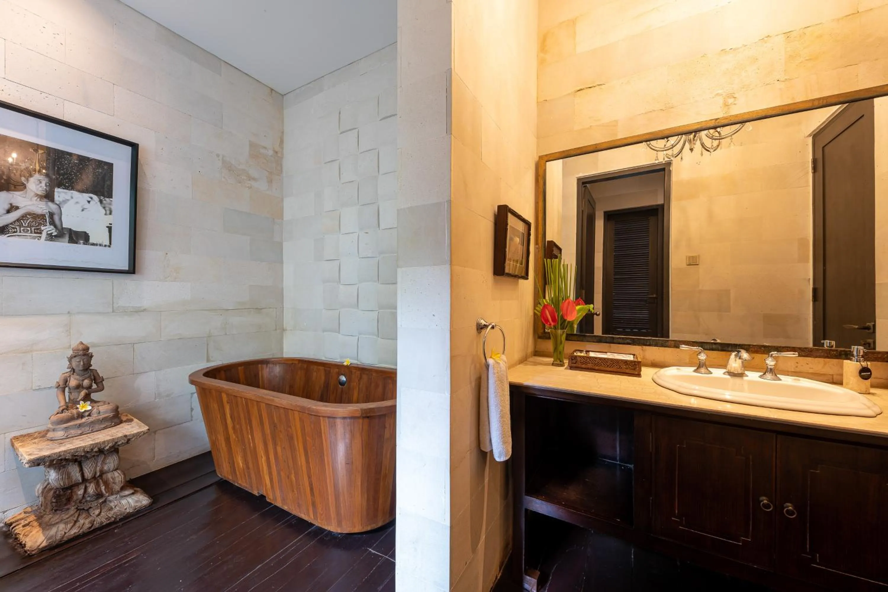 Public Bath in Jadine Bali Villa by Nagisa Bali