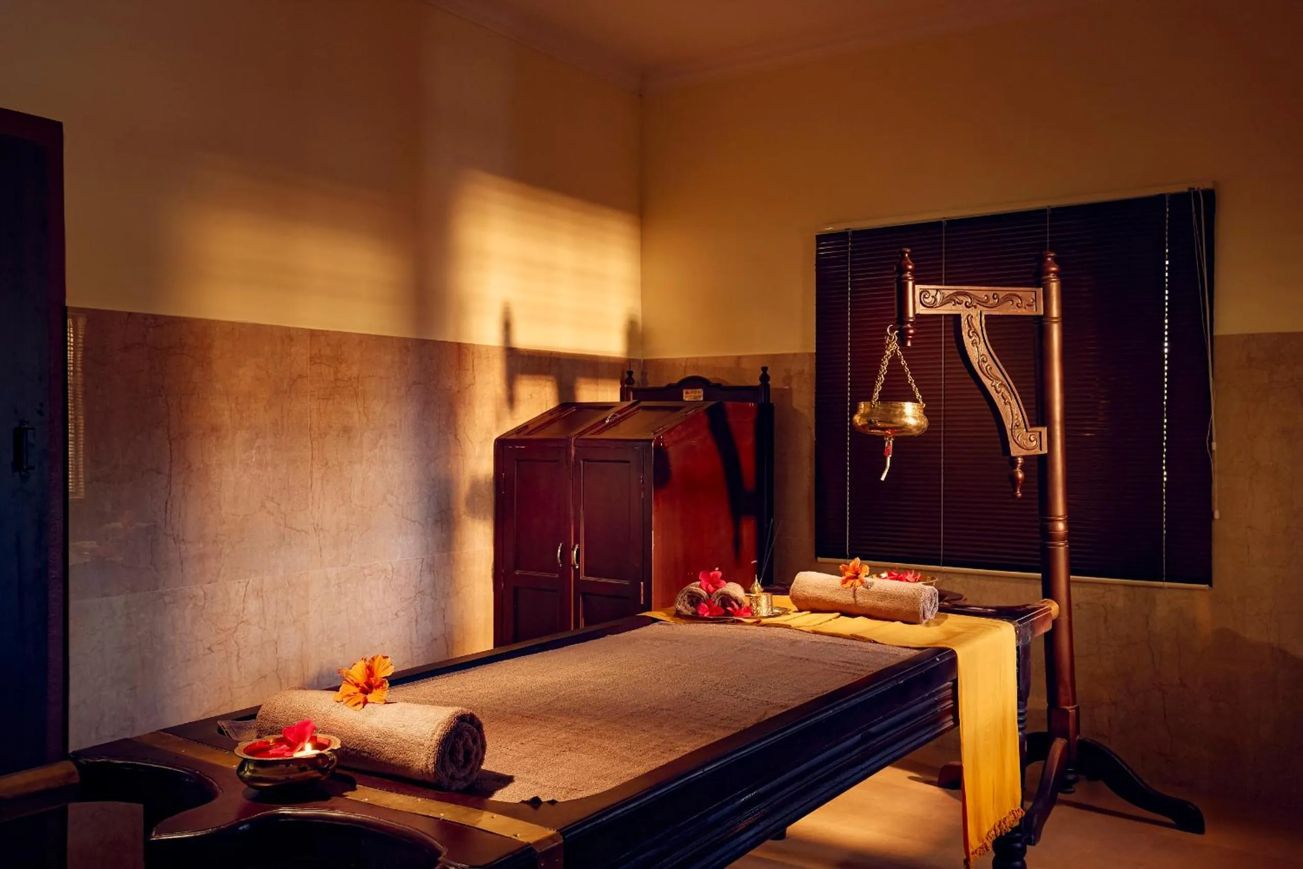 Spa and wellness centre/facilities, Bed in Sterling Anaikatti