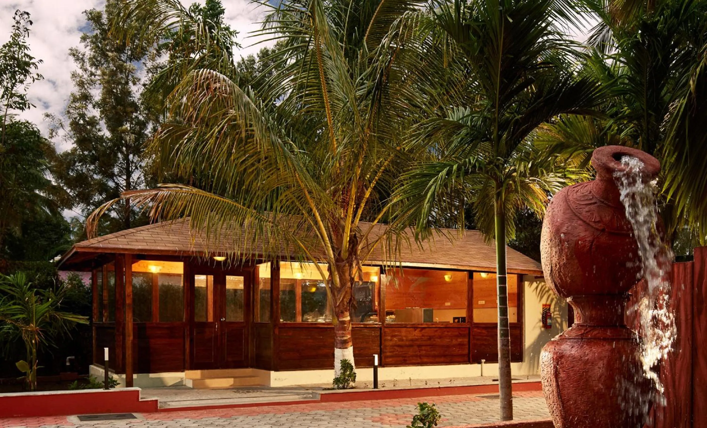 Food and drinks in Sterling Anaikatti