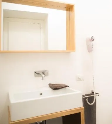 Bathroom in Decumano 23