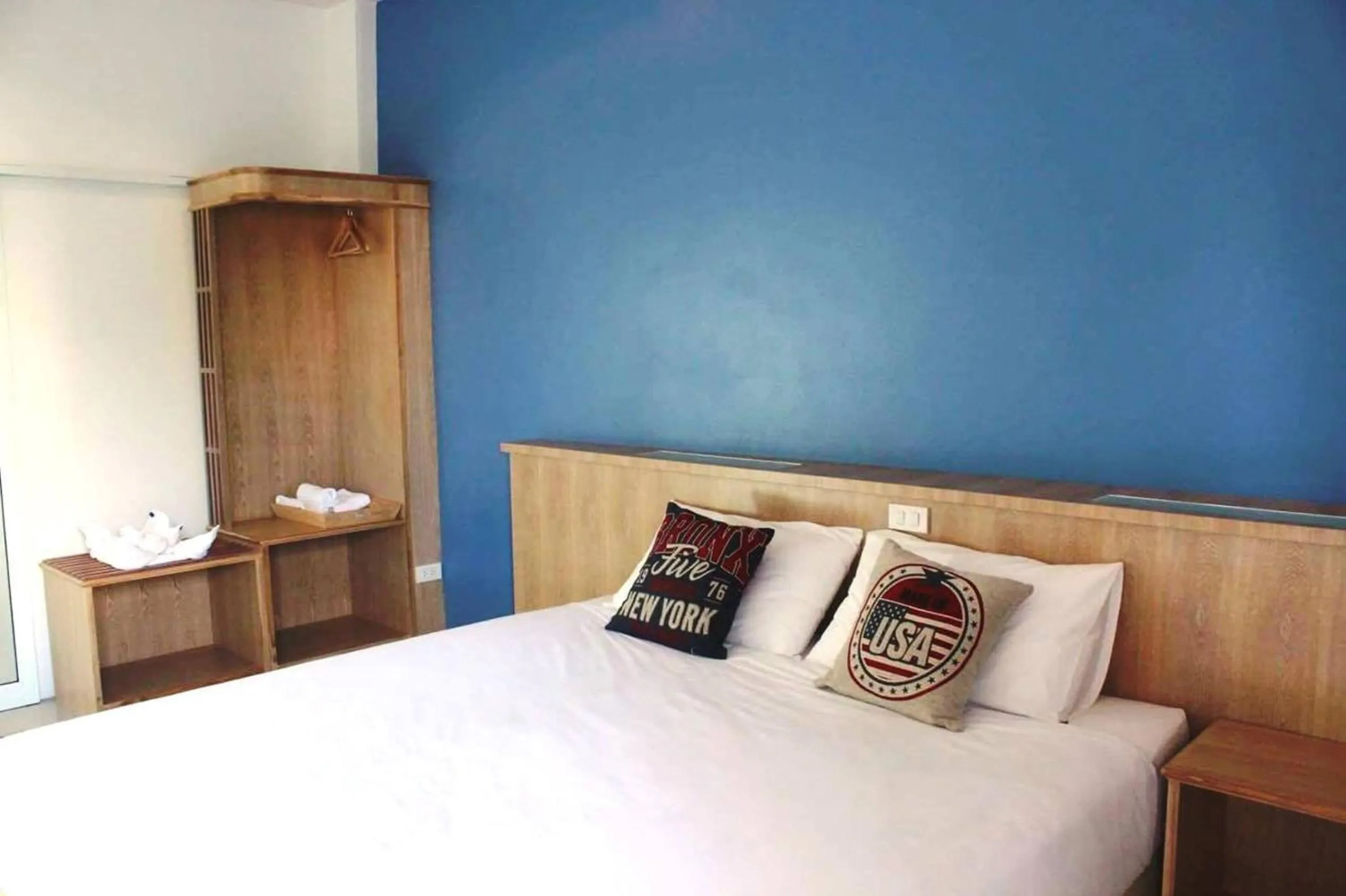 Bedroom, Bed in Ubon Best Place