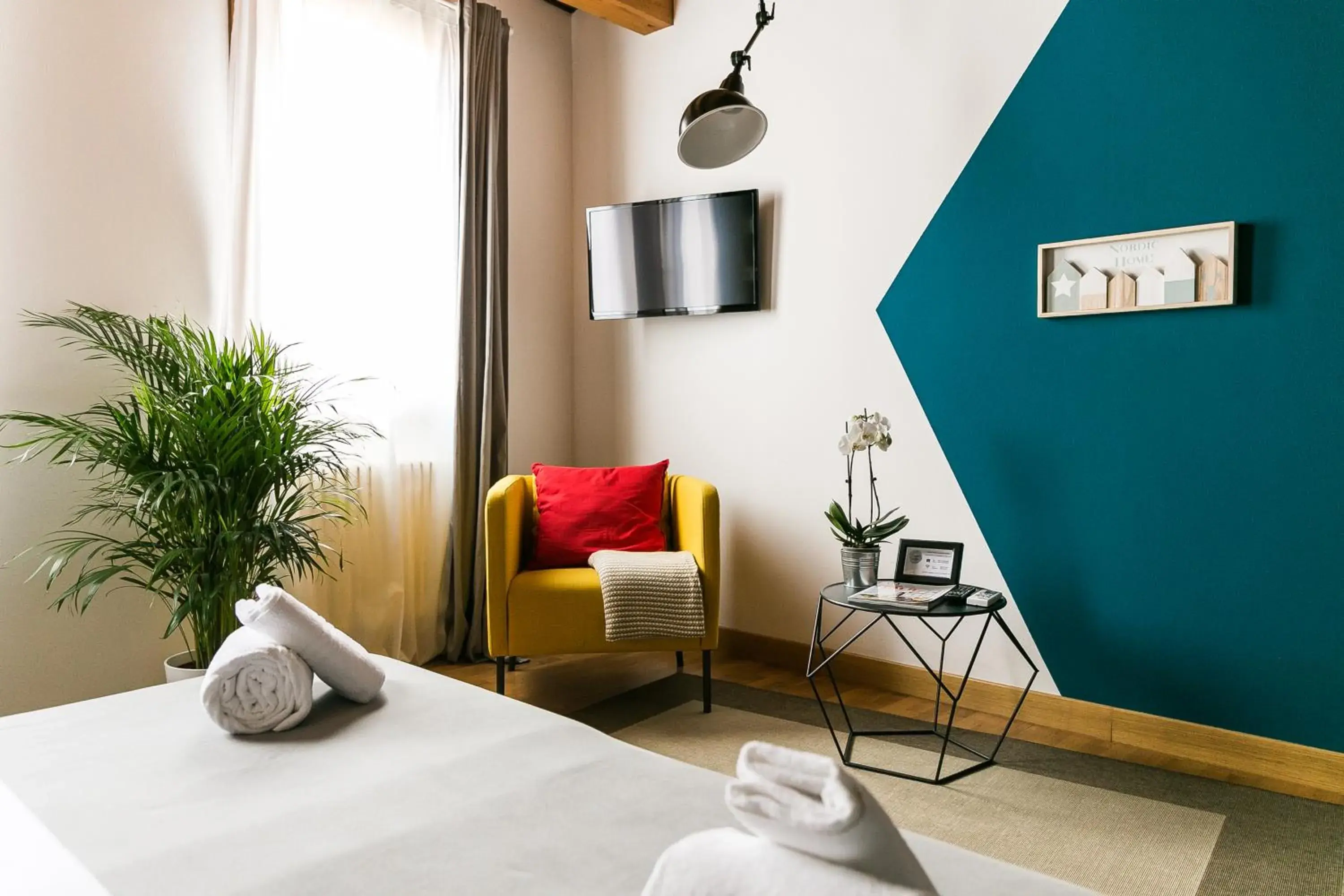 Double Room in Castelmenardo39 Double Room in Castelmenardo39