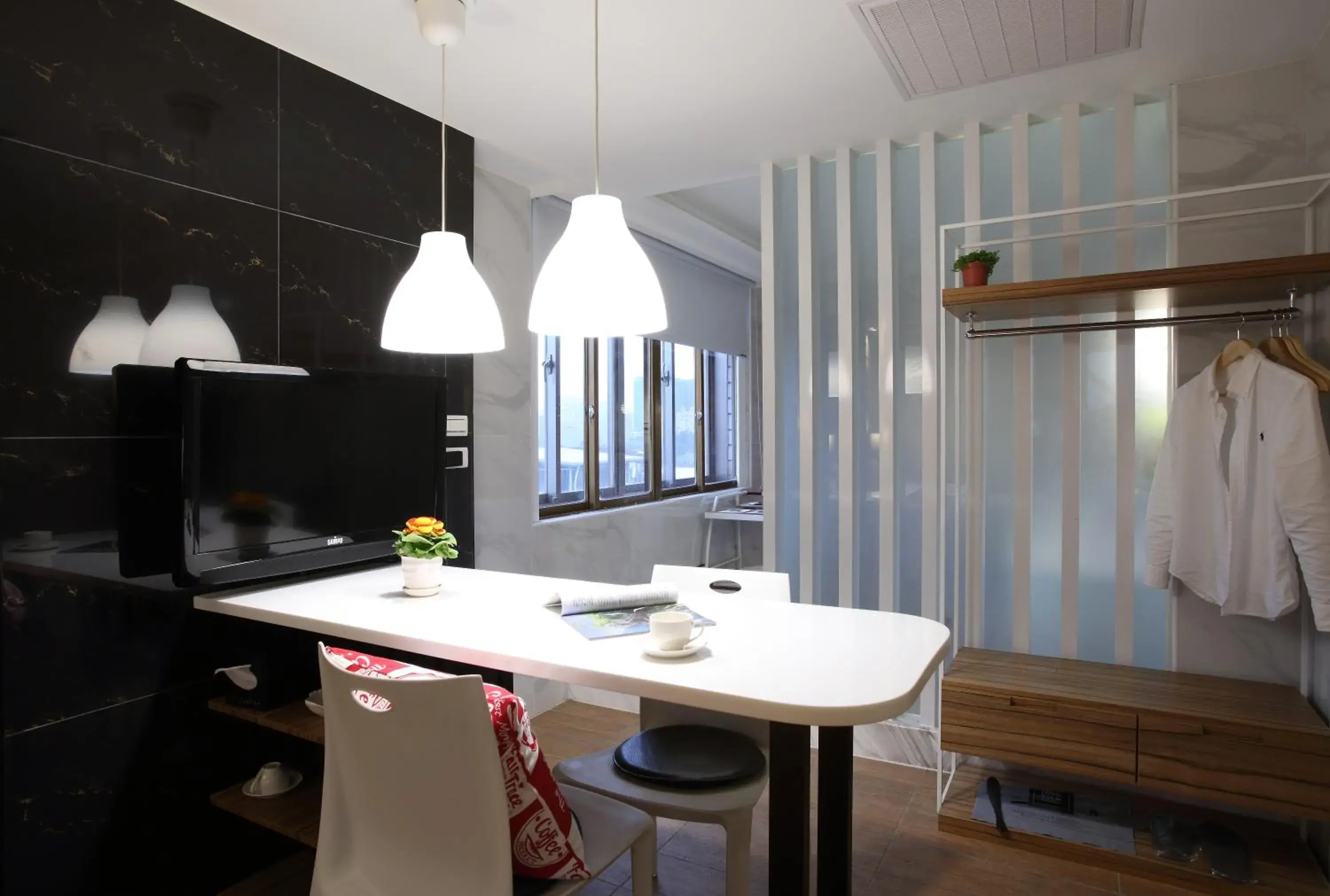 Dining area in Long View Hotel Dining area in Long View Hotel