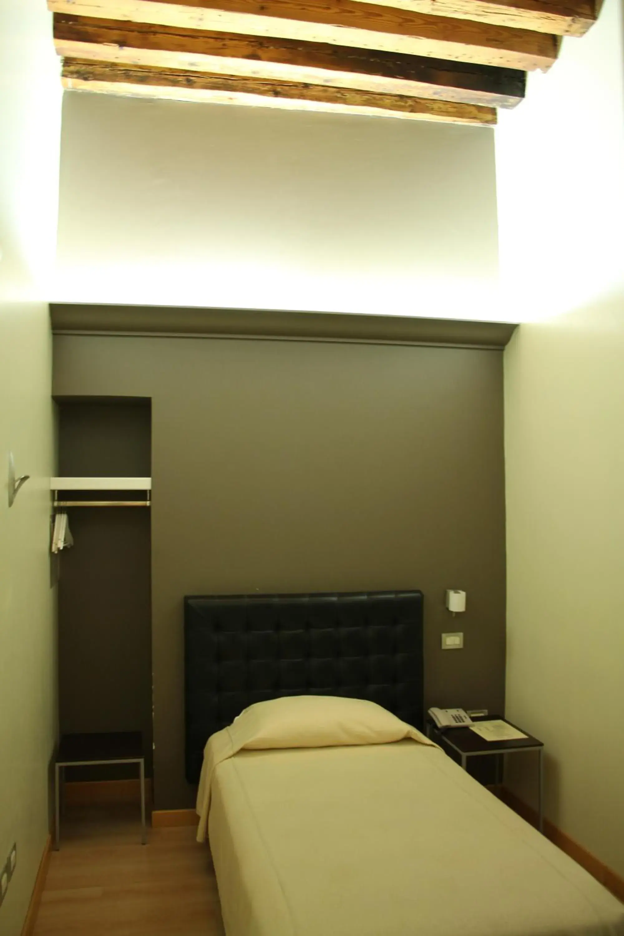 Bedroom, Bed in Albergo al Tiepolo Bedroom, Bed in Albergo al Tiepolo