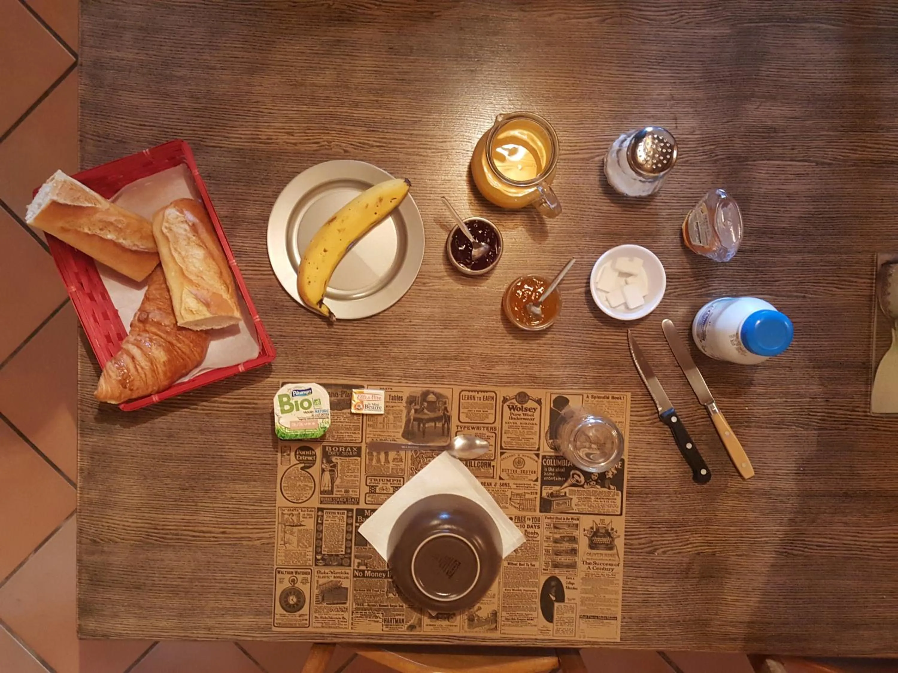 Continental breakfast in Relais des castors