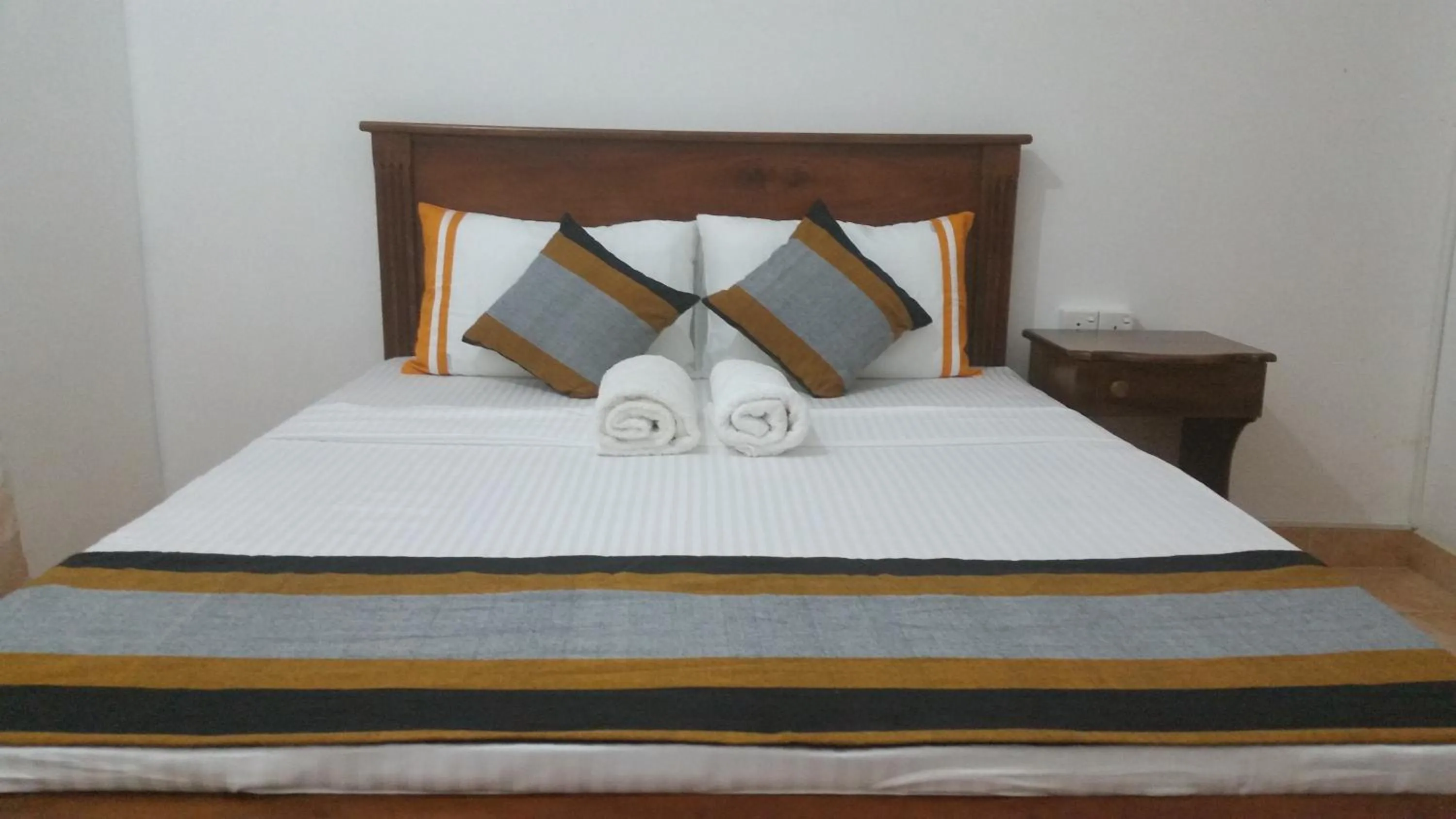 Bed in Sanasuma Rest