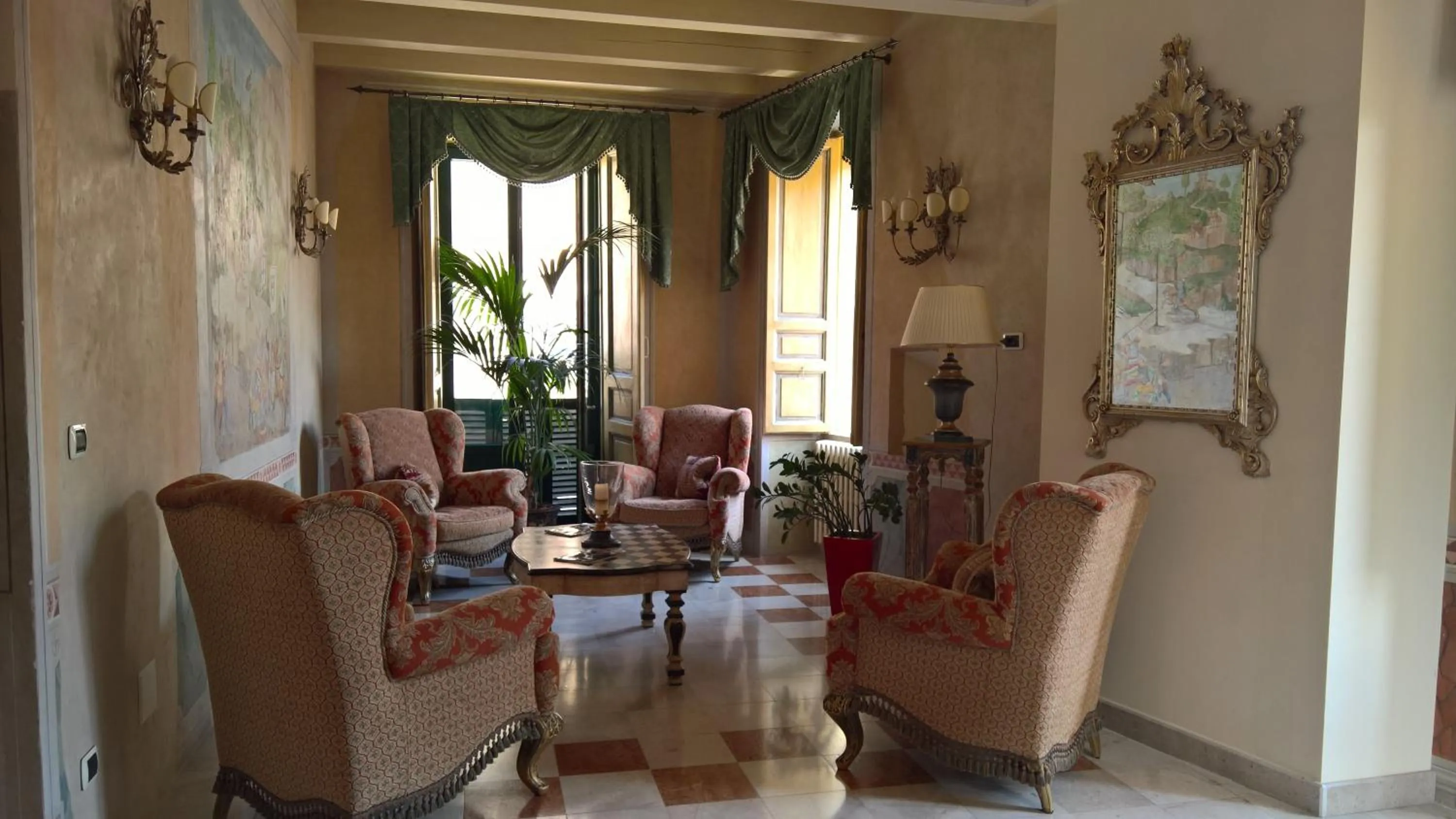 Communal lounge/ TV room in Antichi Feudi Dimora D'Epoca