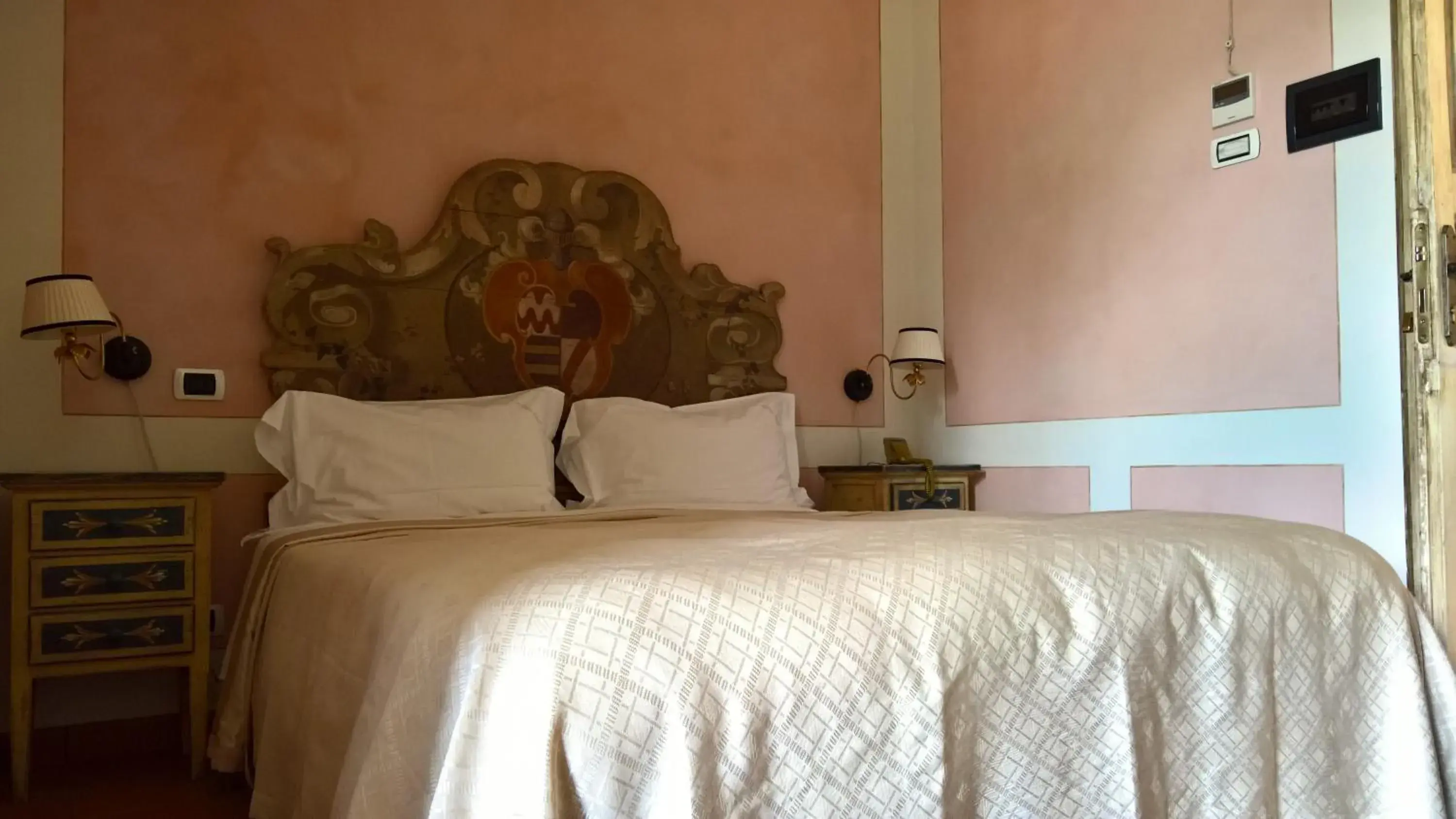 Double or Twin Room in Antichi Feudi Dimora D'Epoca Double or Twin Room in Antichi Feudi Dimora D'Epoca