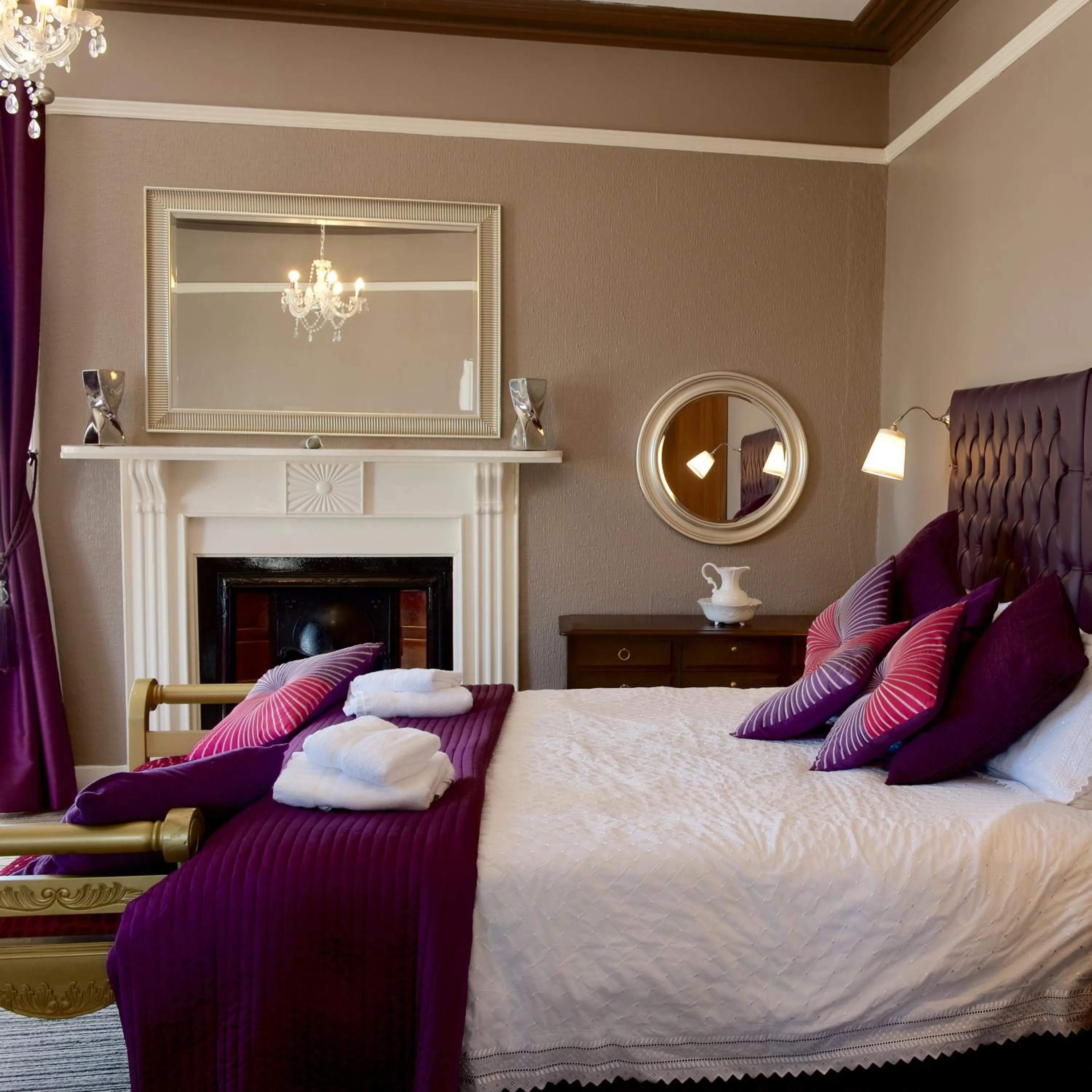 Decorative detail in The Haven