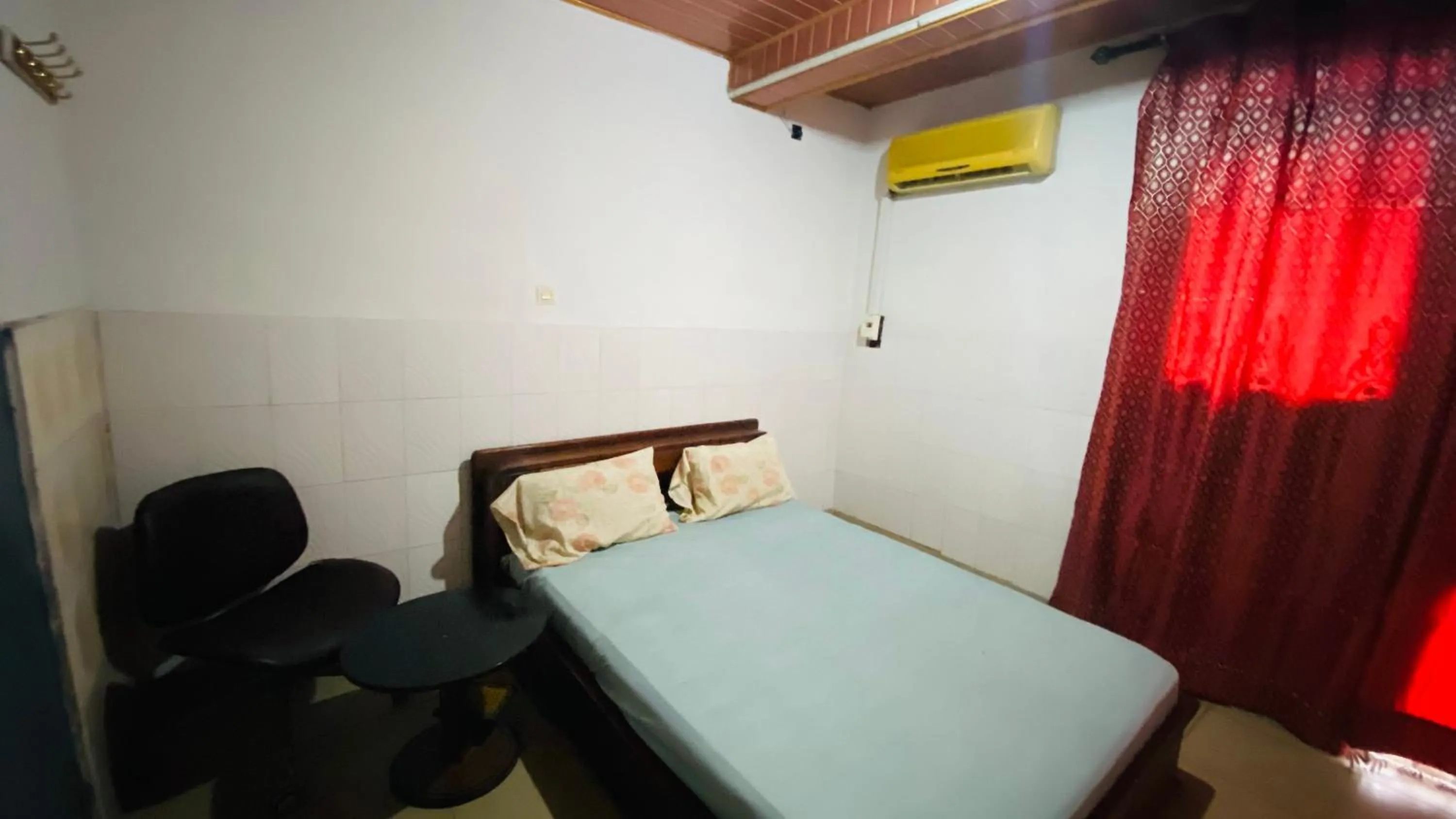 Bed in Flat Hôtel Alpha