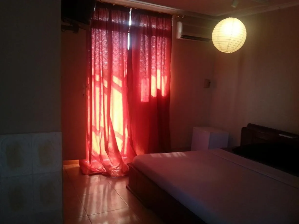 Bed in Flat Hôtel Alpha