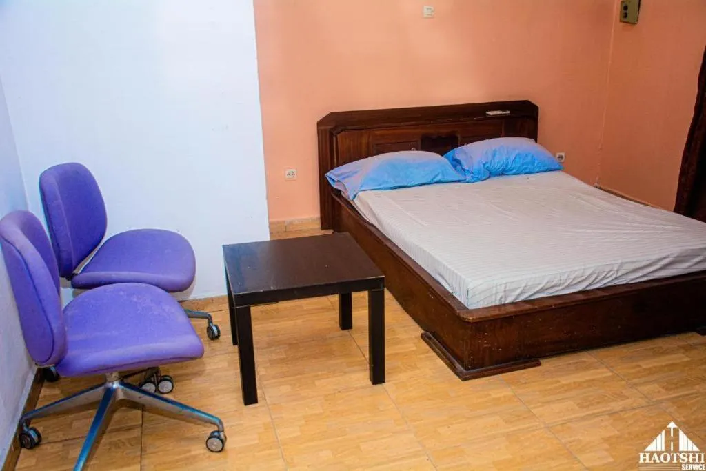Bed in Flat Hôtel Alpha