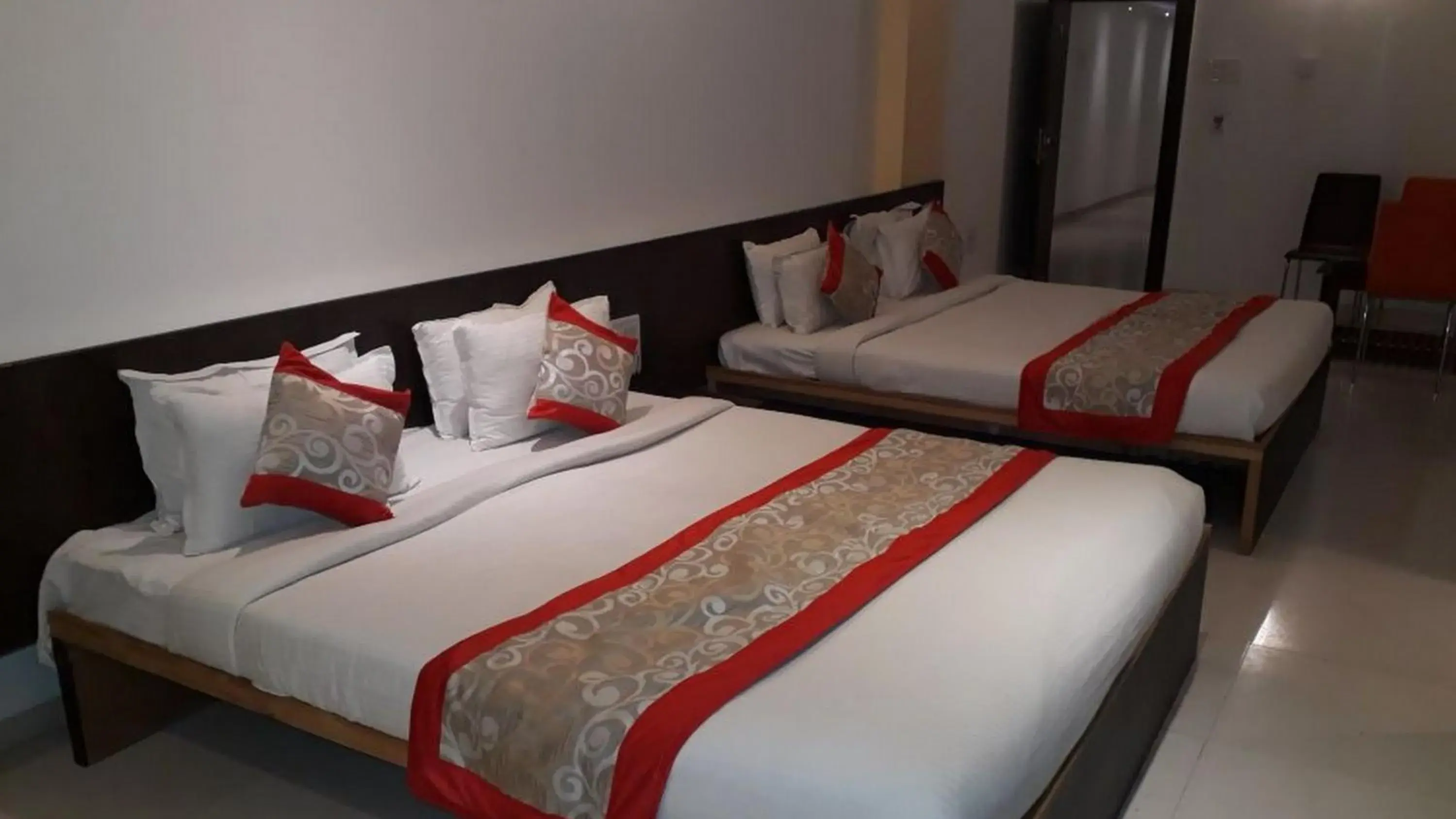 Bed in Hotel Golden View Bed in Hotel Golden View