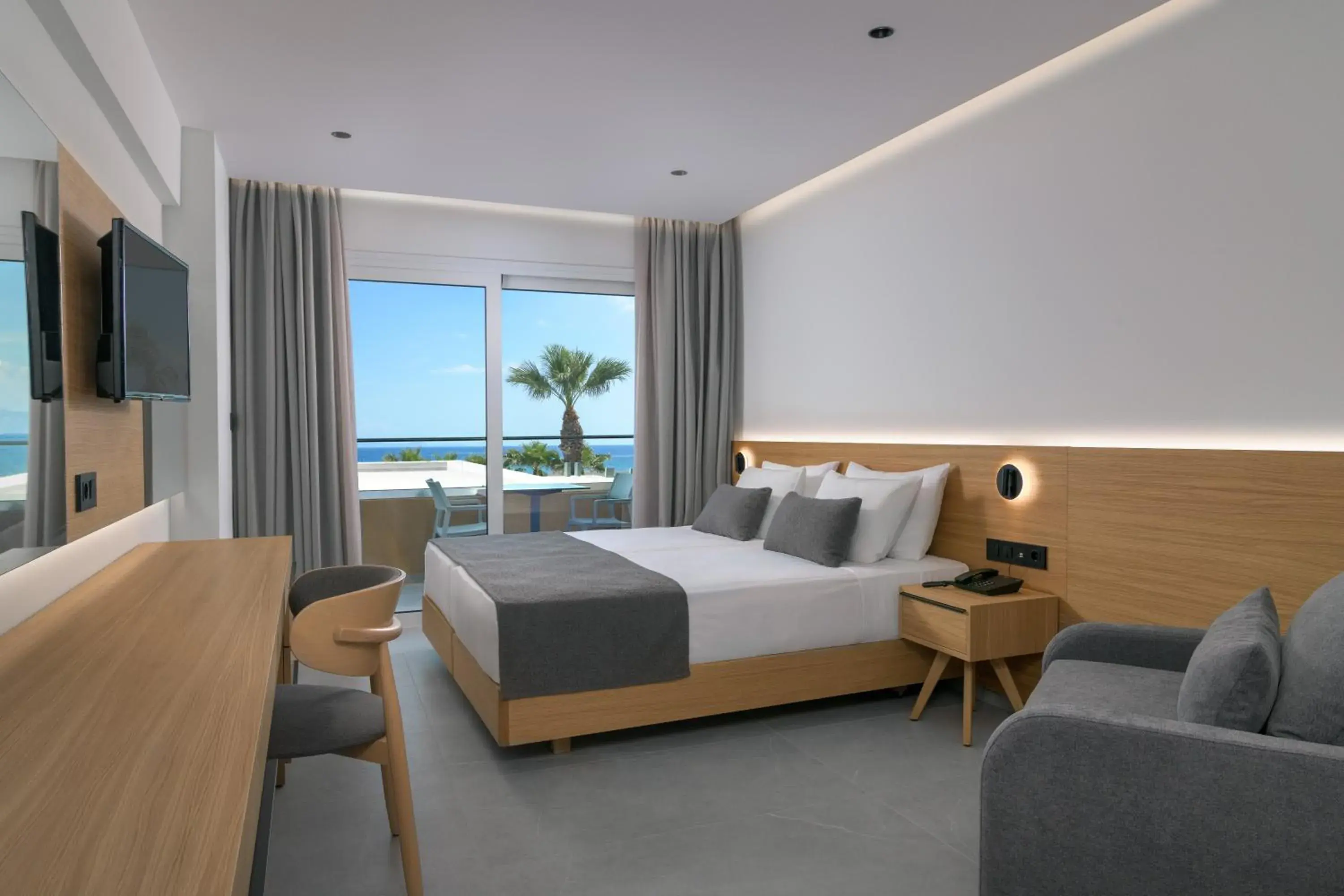 Bedroom, Bed in Sun Beach Resort Bedroom, Bed in Sun Beach Resort