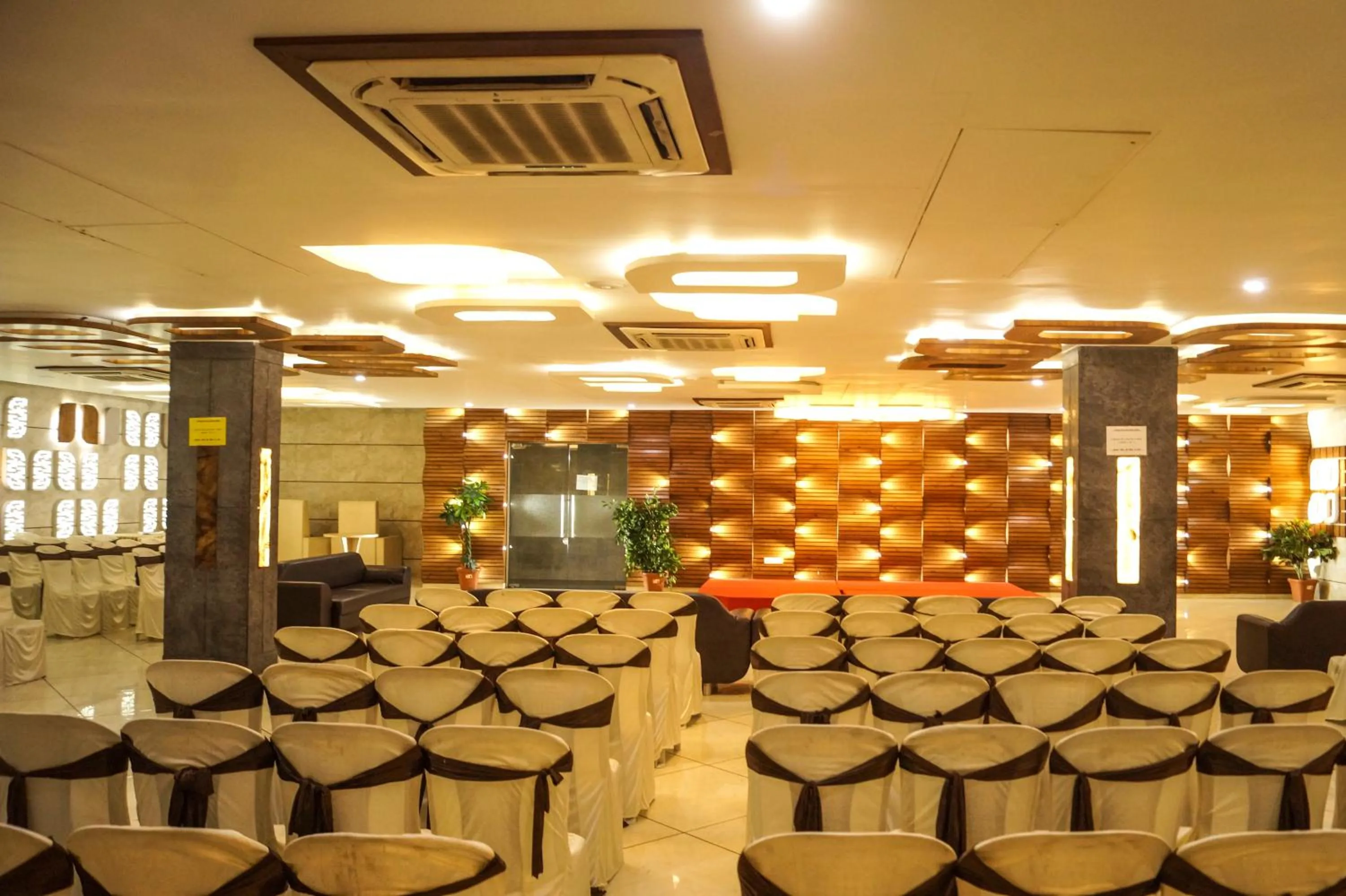 BBQ facilities in Hotel Darshan SP Ring Road