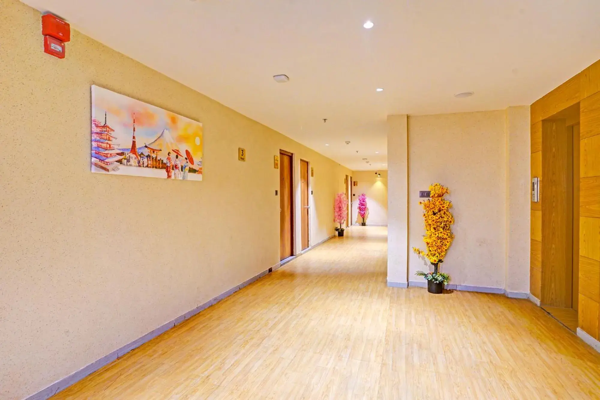 Lobby or reception in FabHotel Siddharth Inn - Nr Siddharth Bunglows Lobby or reception in FabHotel Siddharth Inn - Nr Siddharth Bunglows
