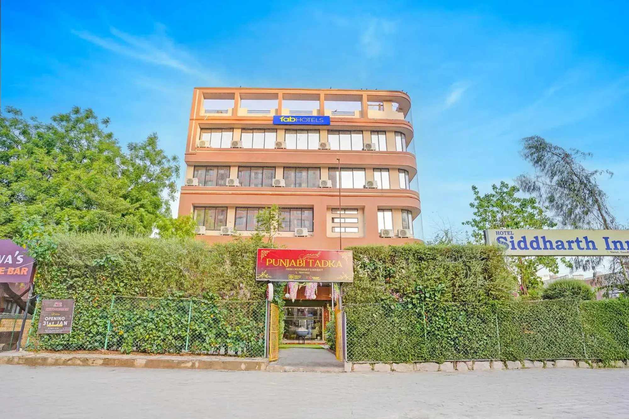 Property building in FabHotel Siddharth Inn - Nr Siddharth Bunglows Property building in FabHotel Siddharth Inn - Nr Siddharth Bunglows