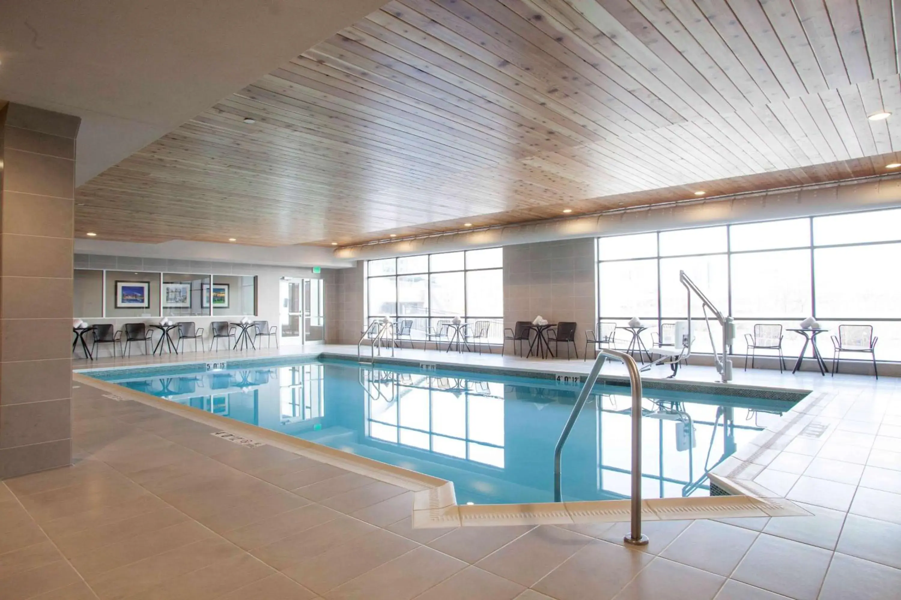 Pool view in Hampton Inn & Suites St. Paul Downtown Pool view in Hampton Inn & Suites St. Paul Downtown