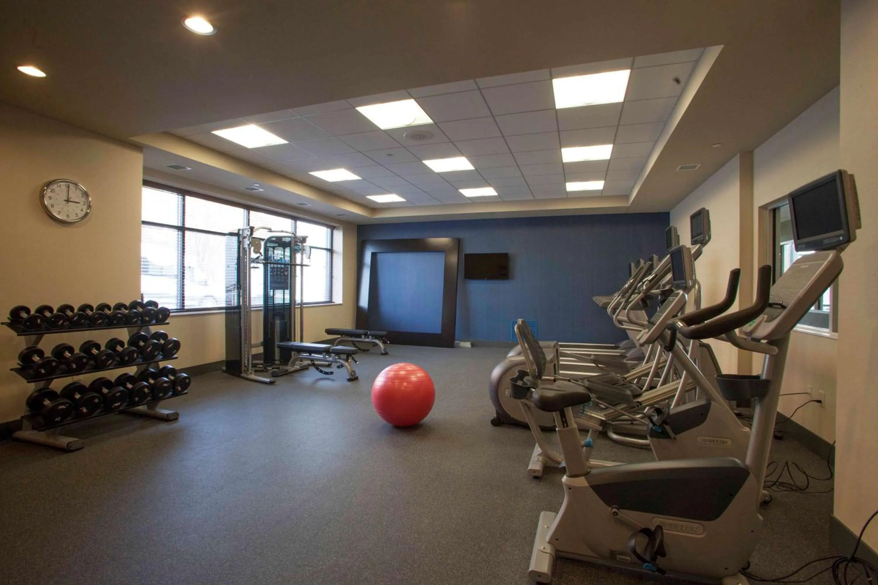 Fitness centre/facilities in Hampton Inn & Suites St. Paul Downtown