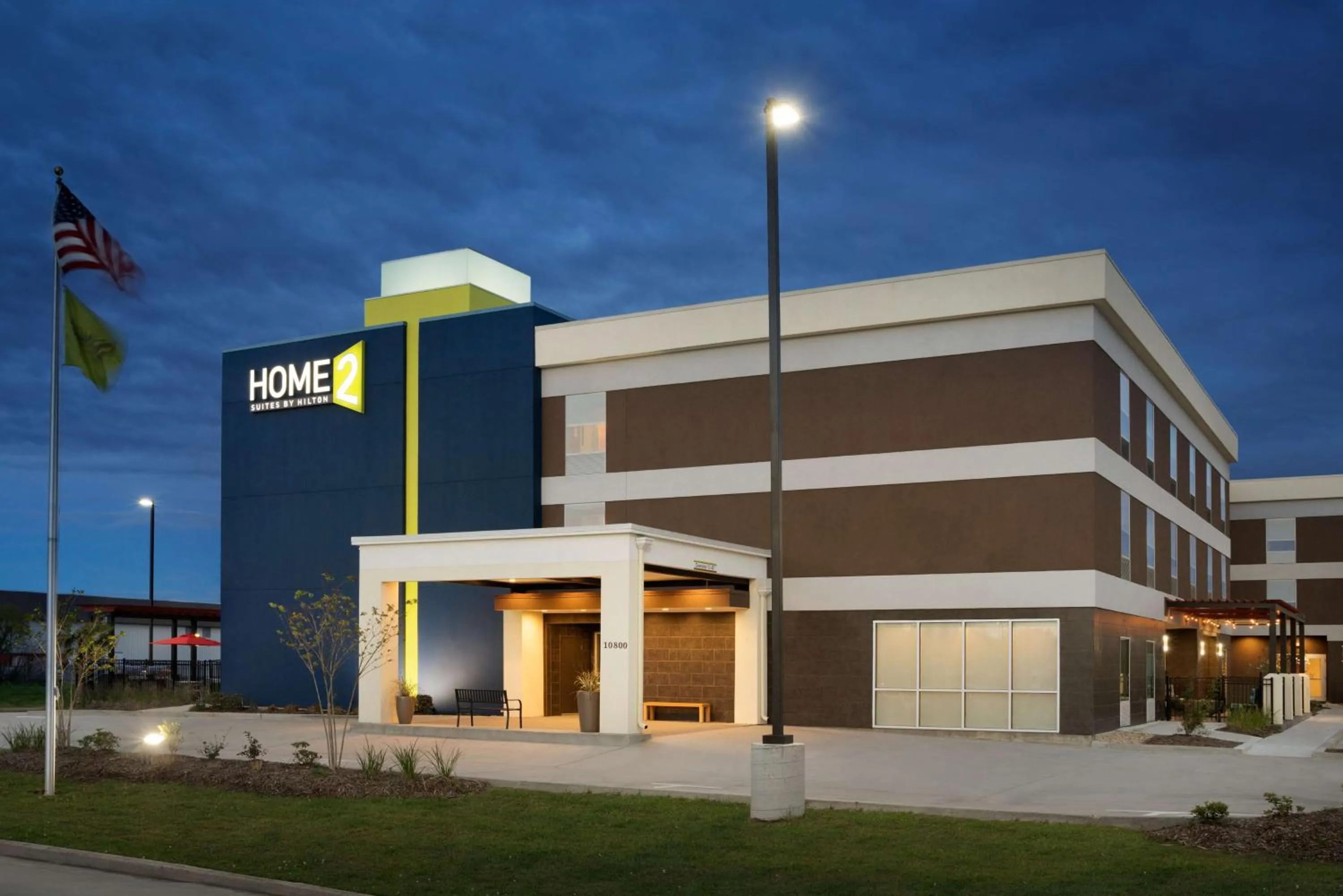 Property building in Home2 Suites By Hilton Baton Rouge