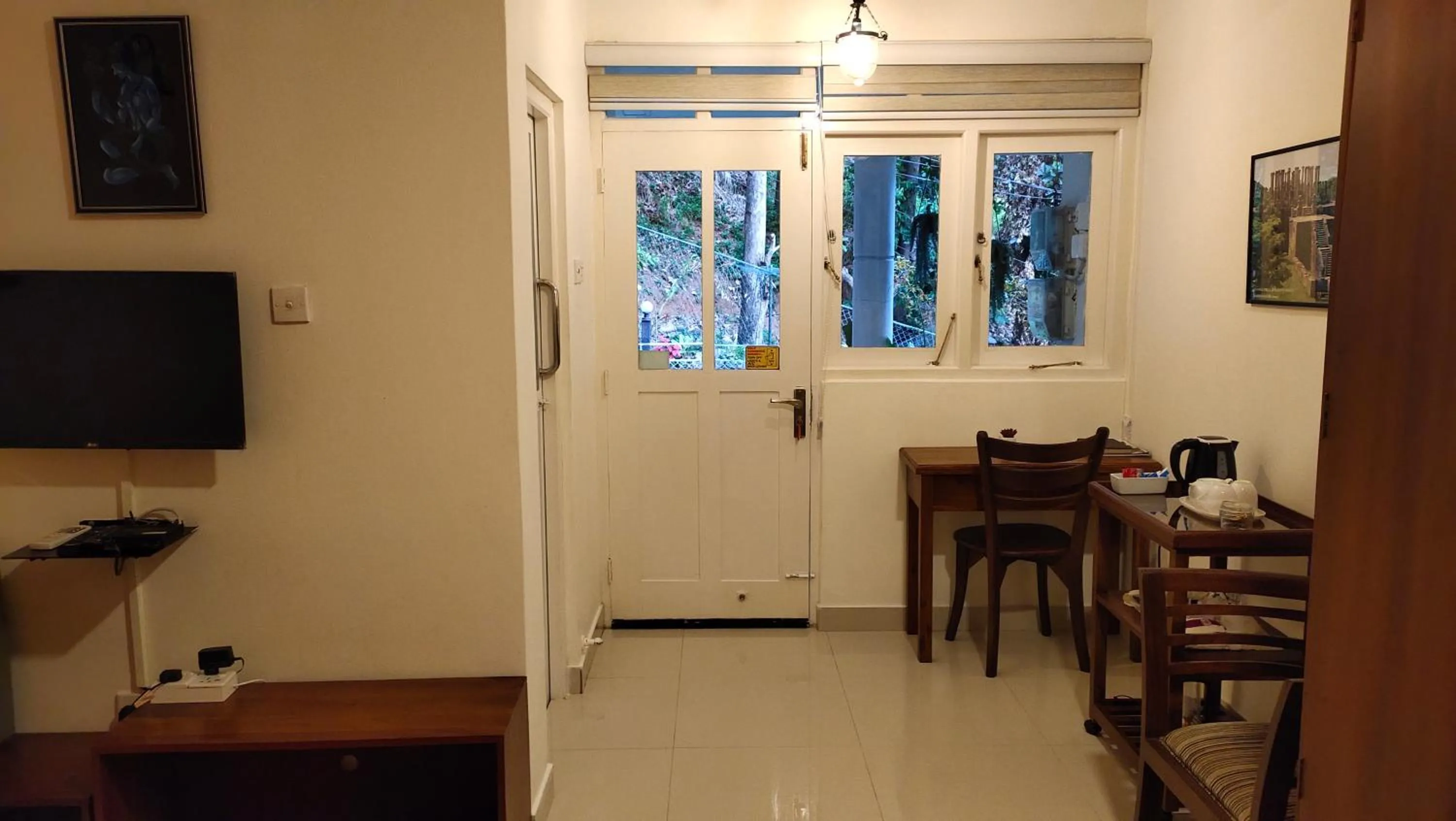 Coffee/tea facilities in Marvel Hills Kandy