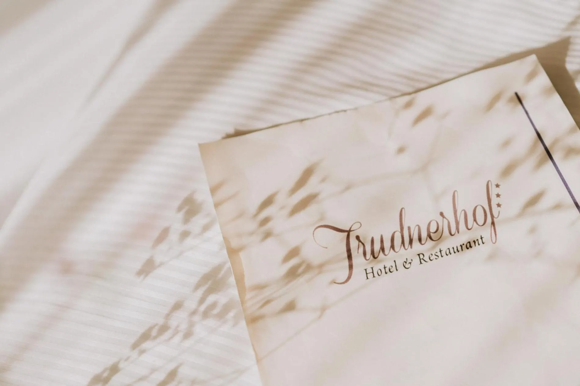 Logo/Certificate/Sign, Bed in Hotel Trudnerhof im Naturpark Trudnerhorn