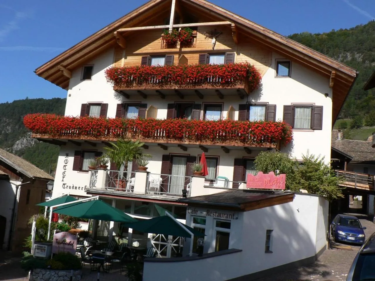 Property building in Hotel Trudnerhof im Naturpark Trudnerhorn